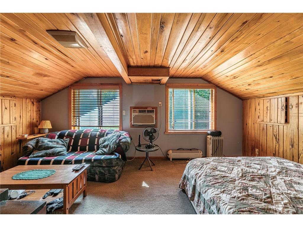 49463 202 Nd Place Property Photo 12
