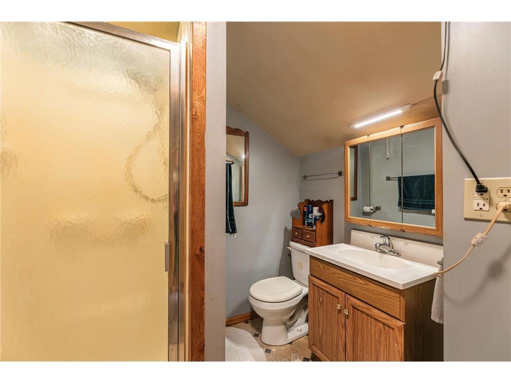 49463 202 Nd Place Property Photo 15