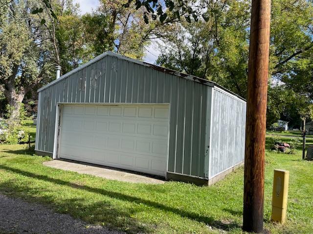 76 4th Avenue E Property Photo 29