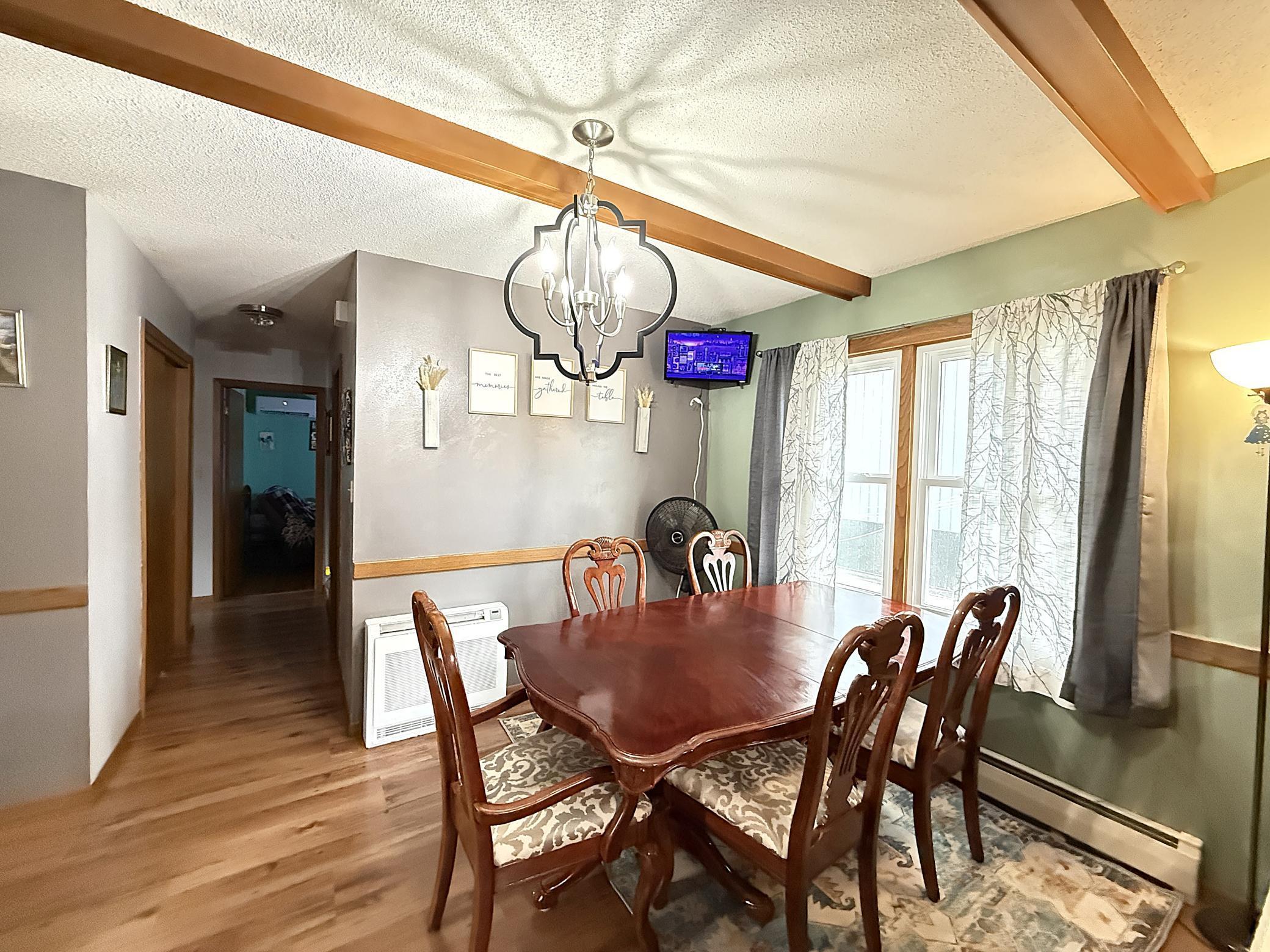 441 S Haven Street Property Photo 6