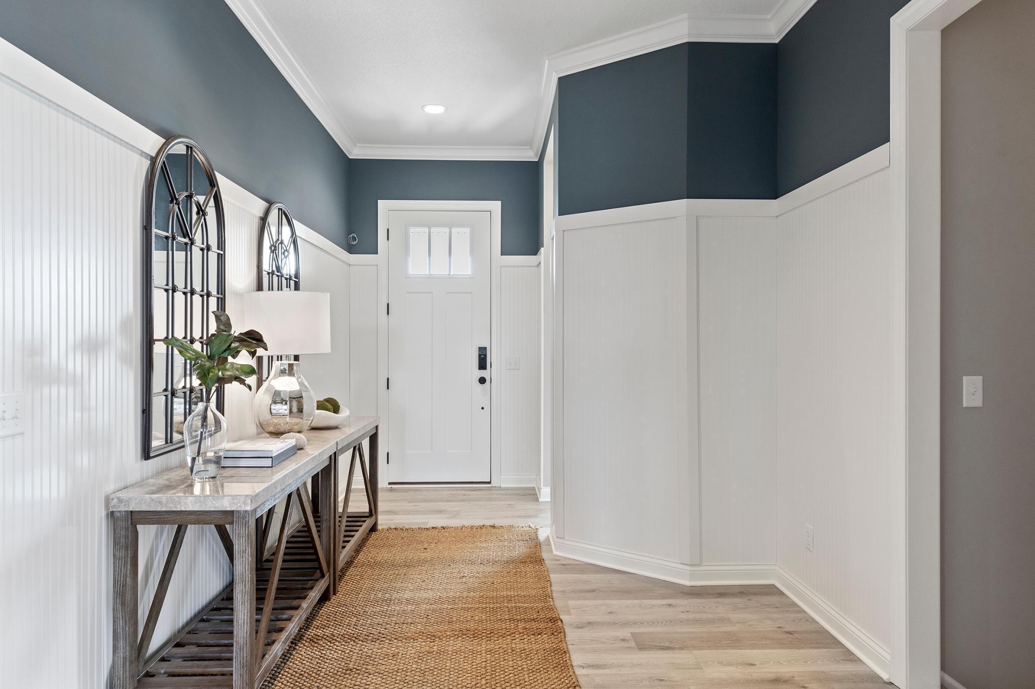 19101 101st Place Property Photo 2
