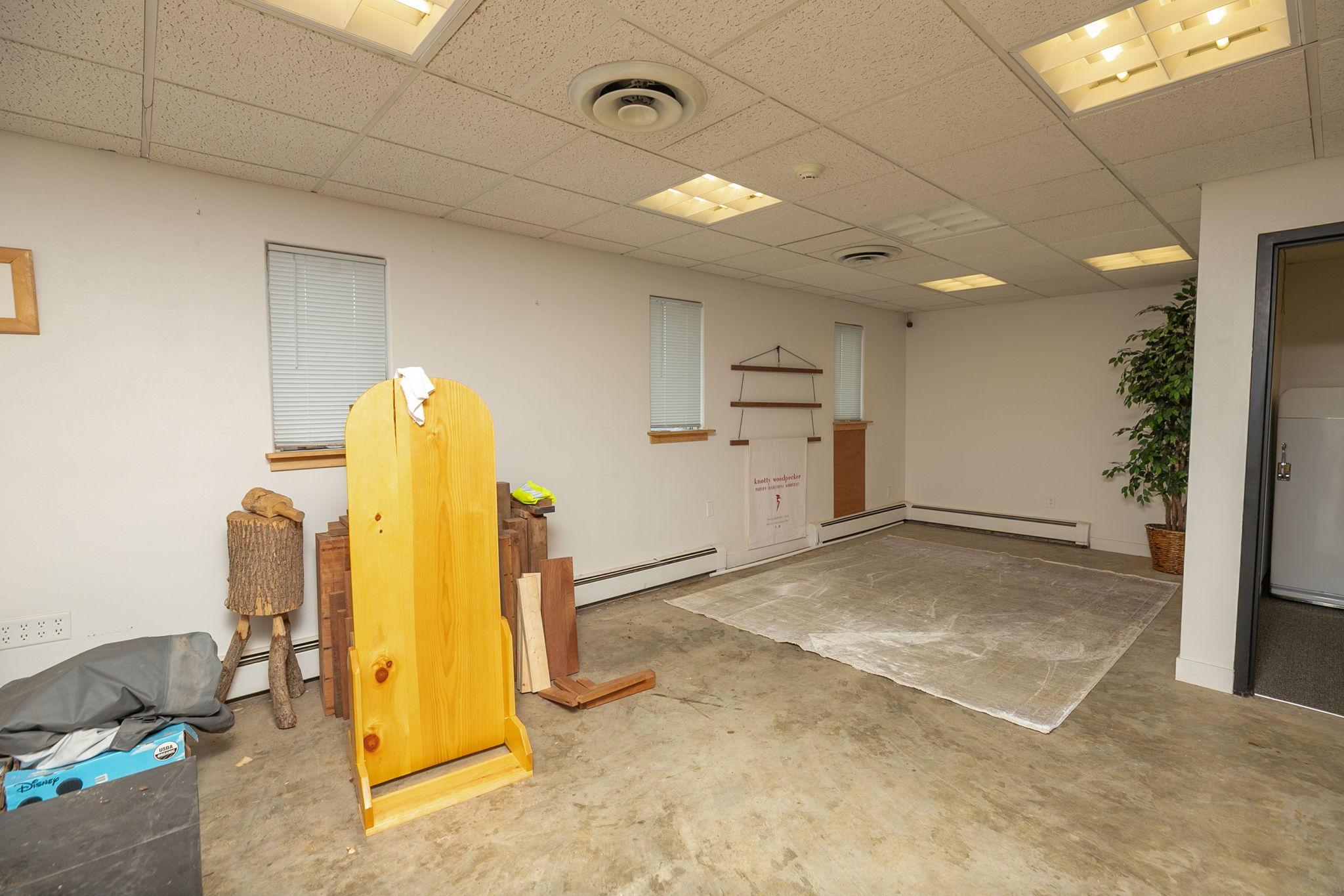 307 E Center Street Property Photo 24