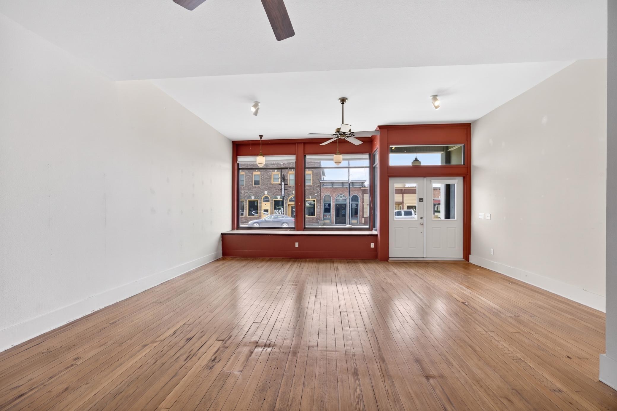 117 N Main Street Property Photo 3