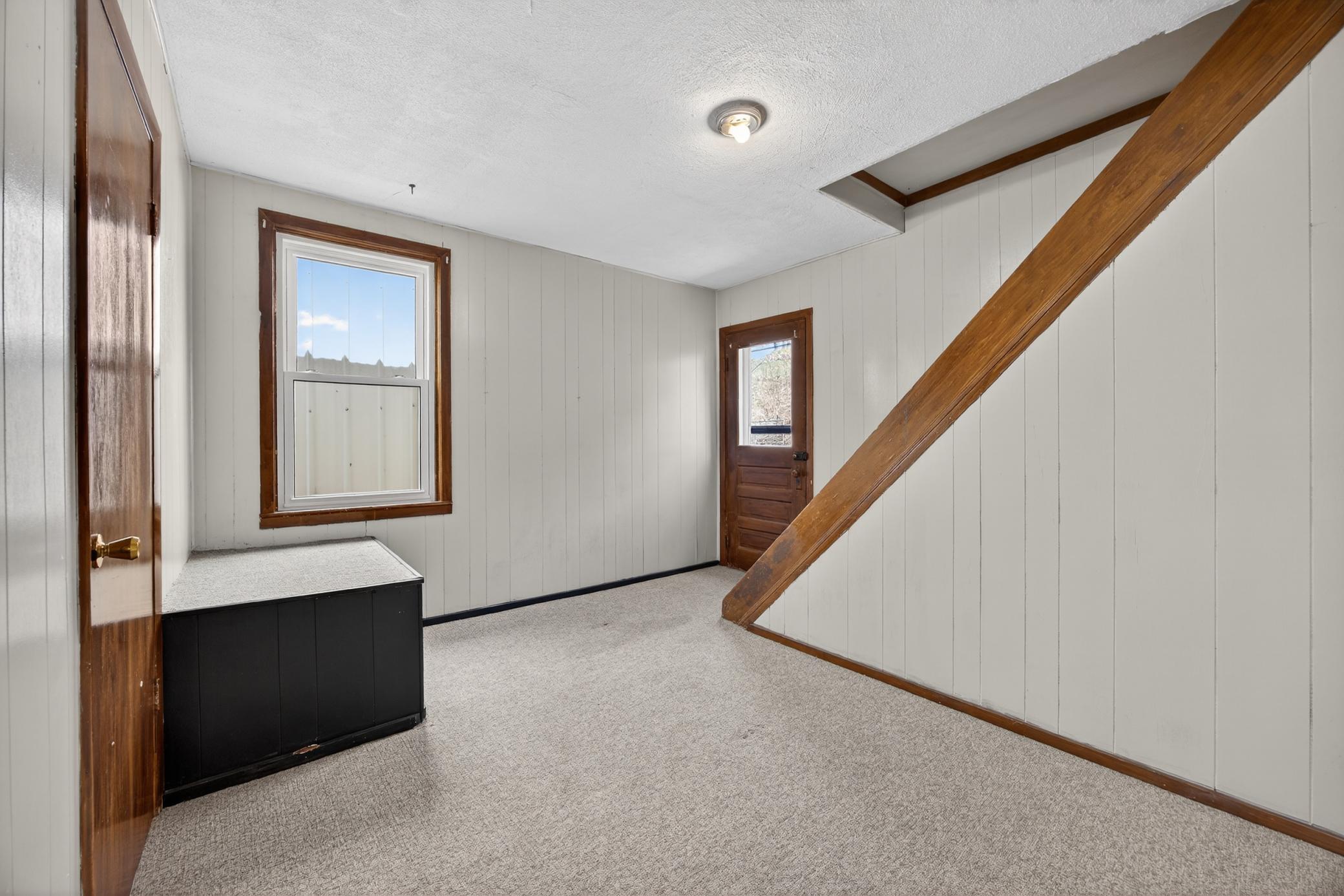 117 N Main Street Property Photo 8