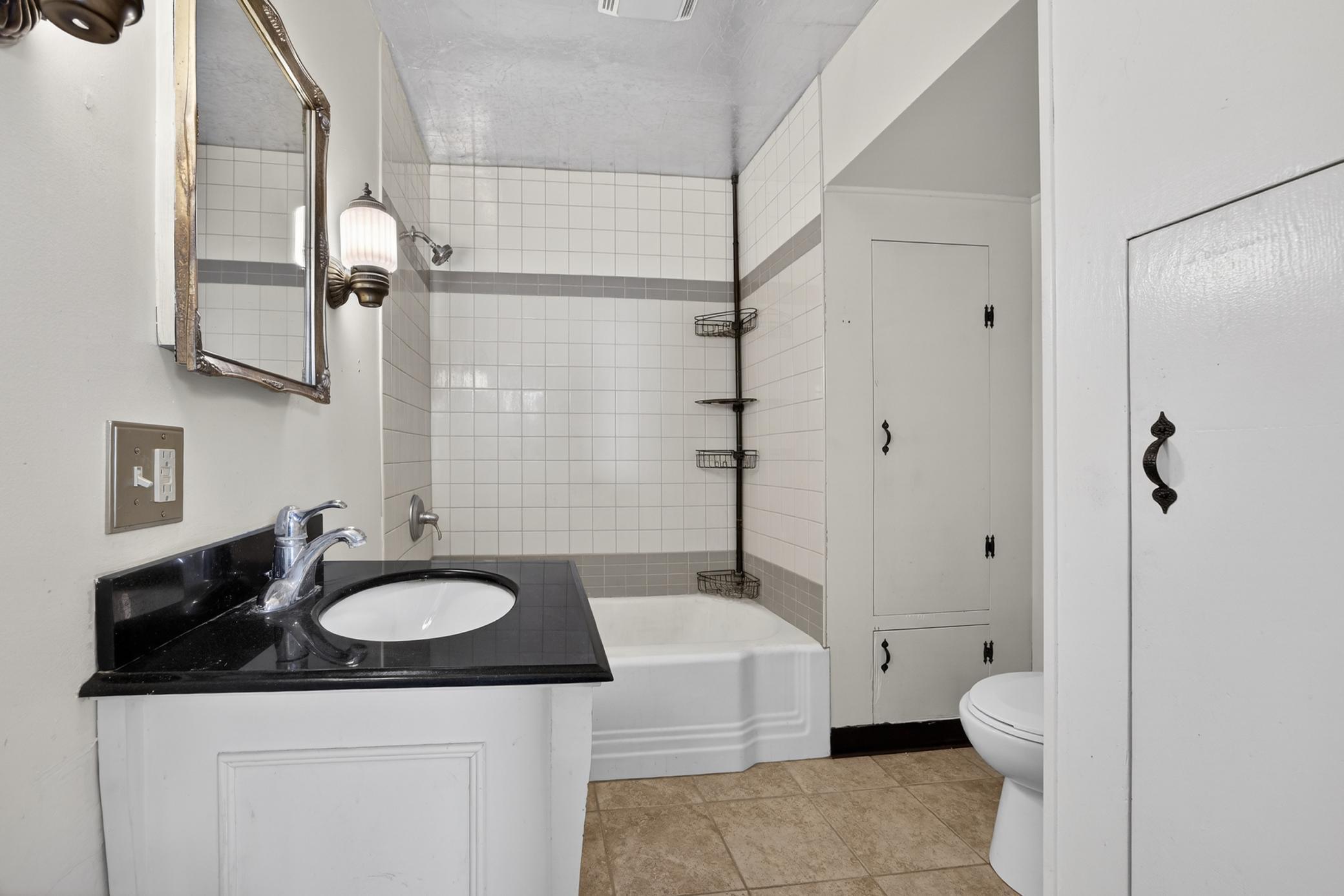 117 N Main Street Property Photo 13