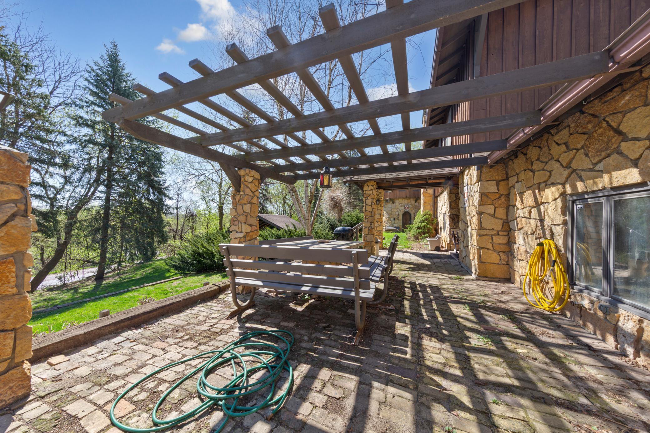 38630 Us Highway 169 Property Photo 3