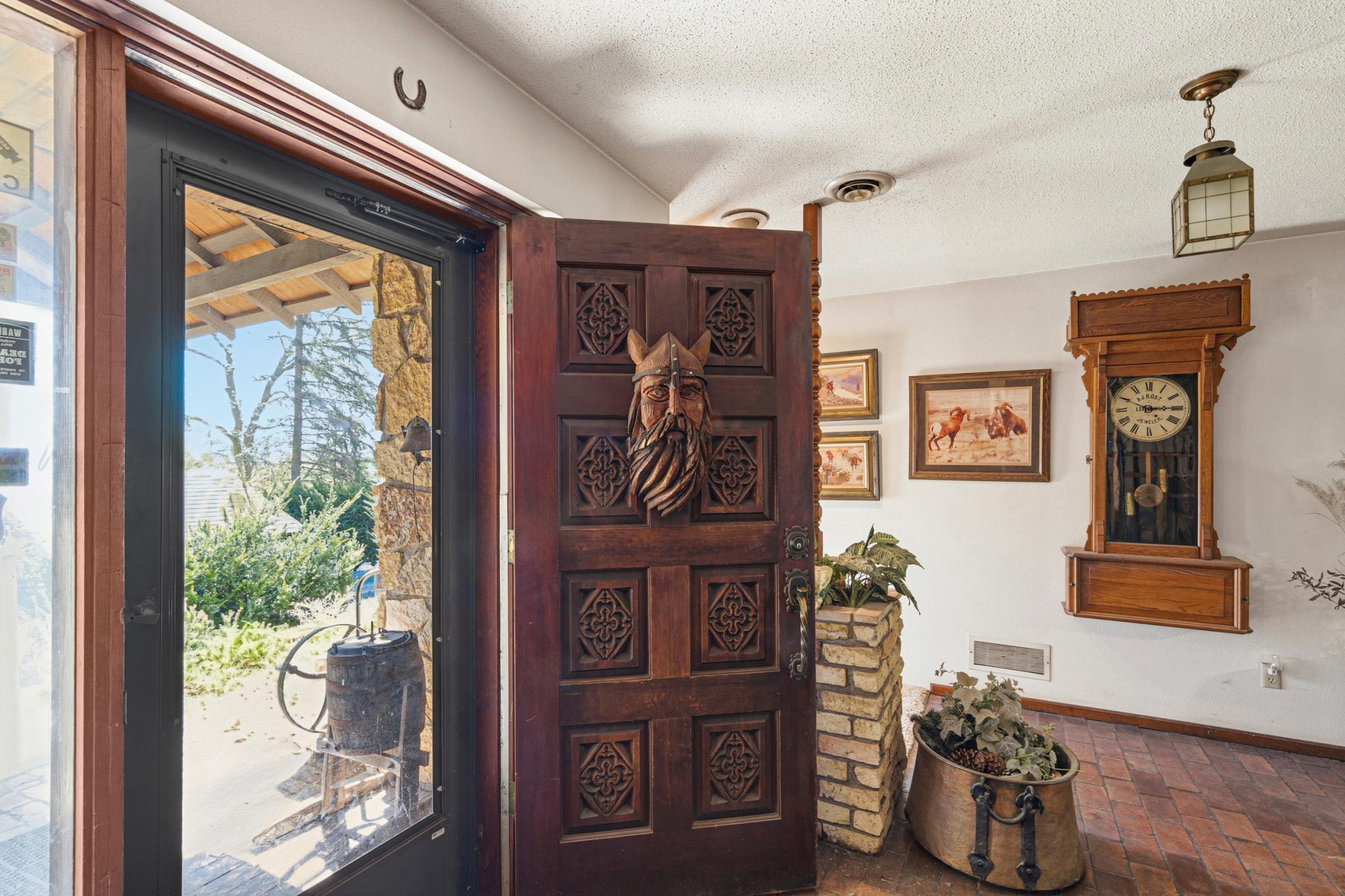 38630 Us Highway 169 Property Photo 21