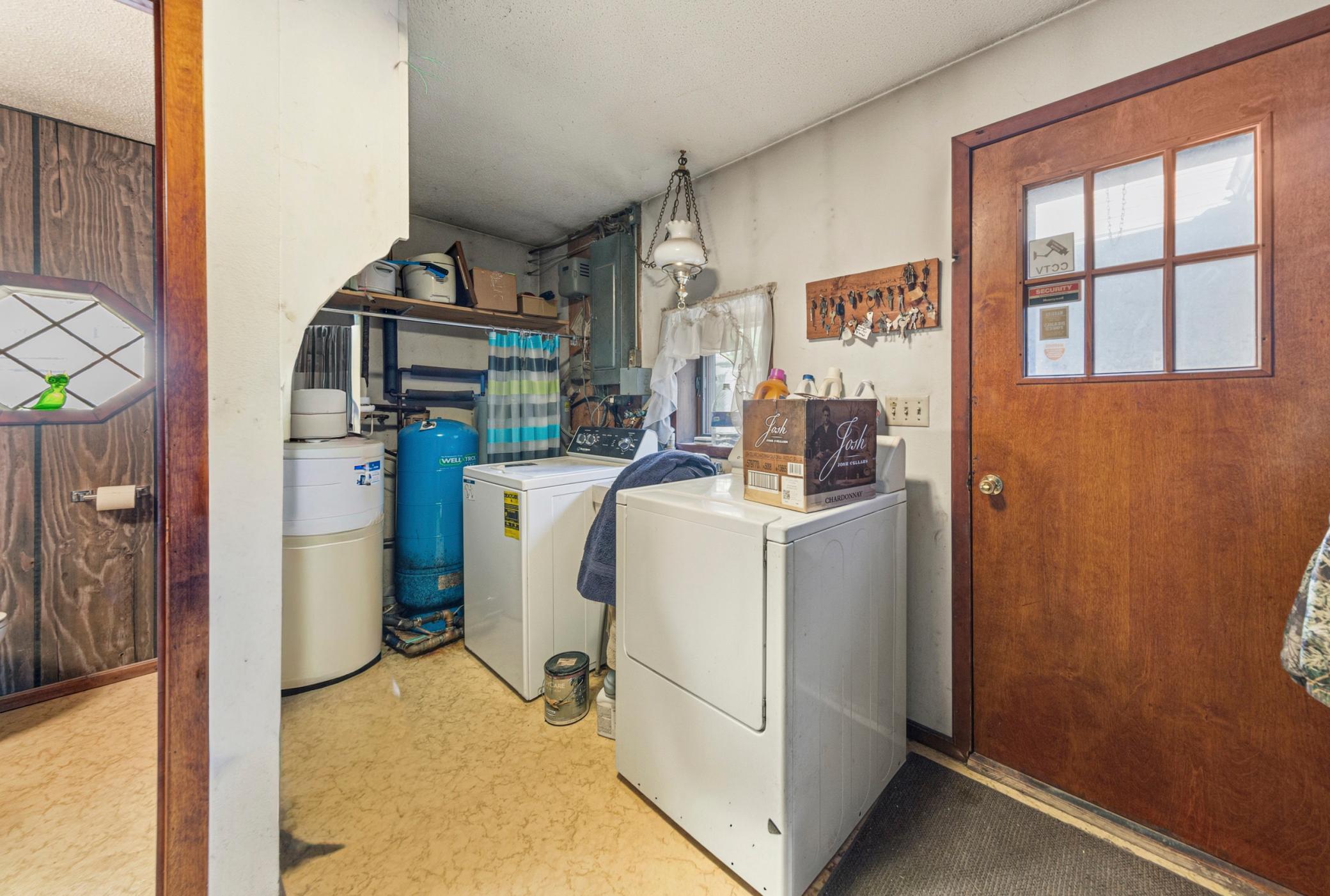 38630 Us Highway 169 Property Photo 37