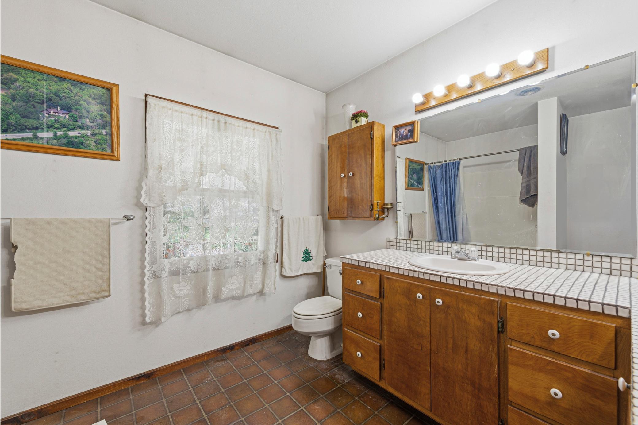 38630 Us Highway 169 Property Photo 38