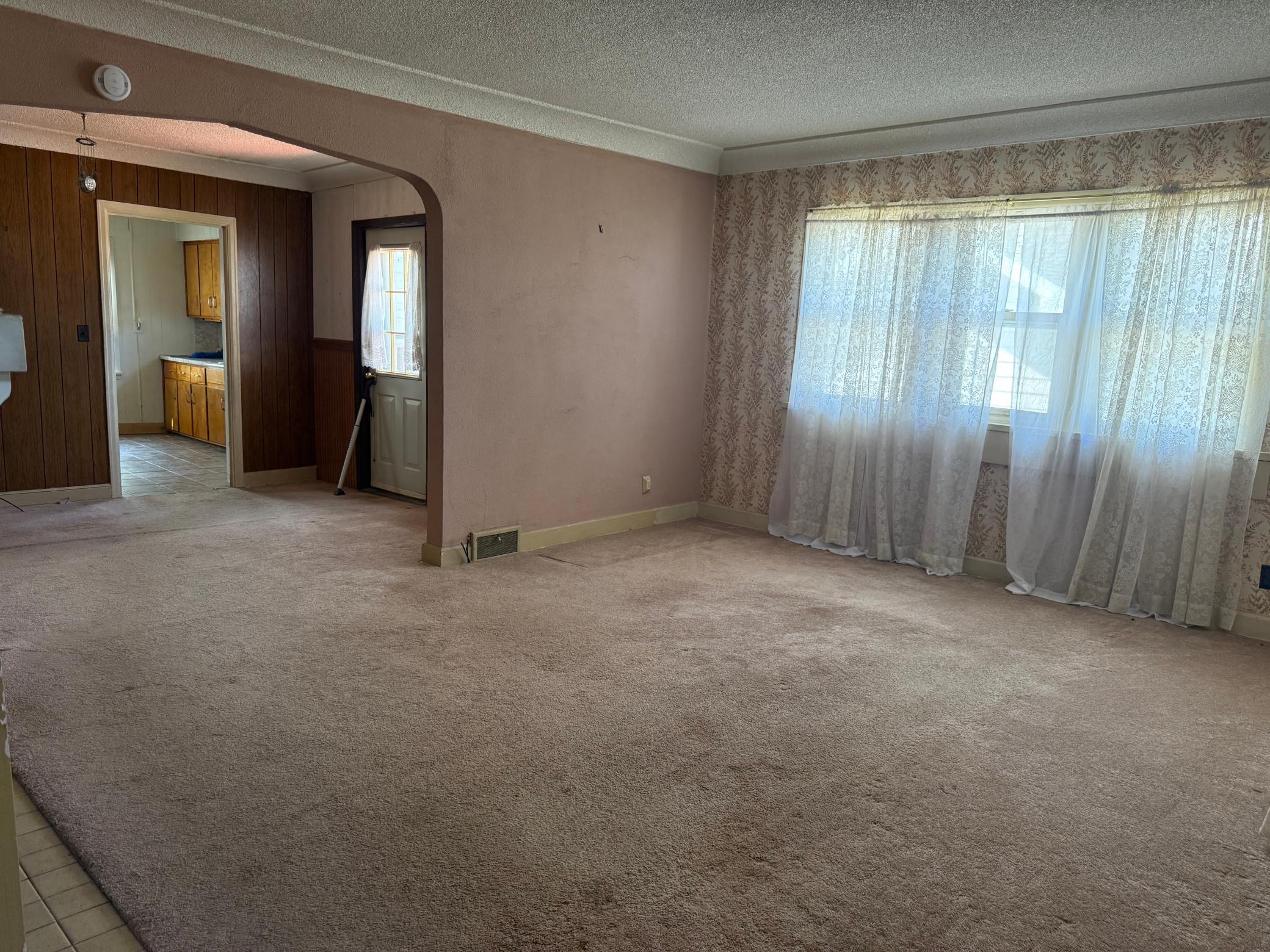 21 4th Street Property Photo 5