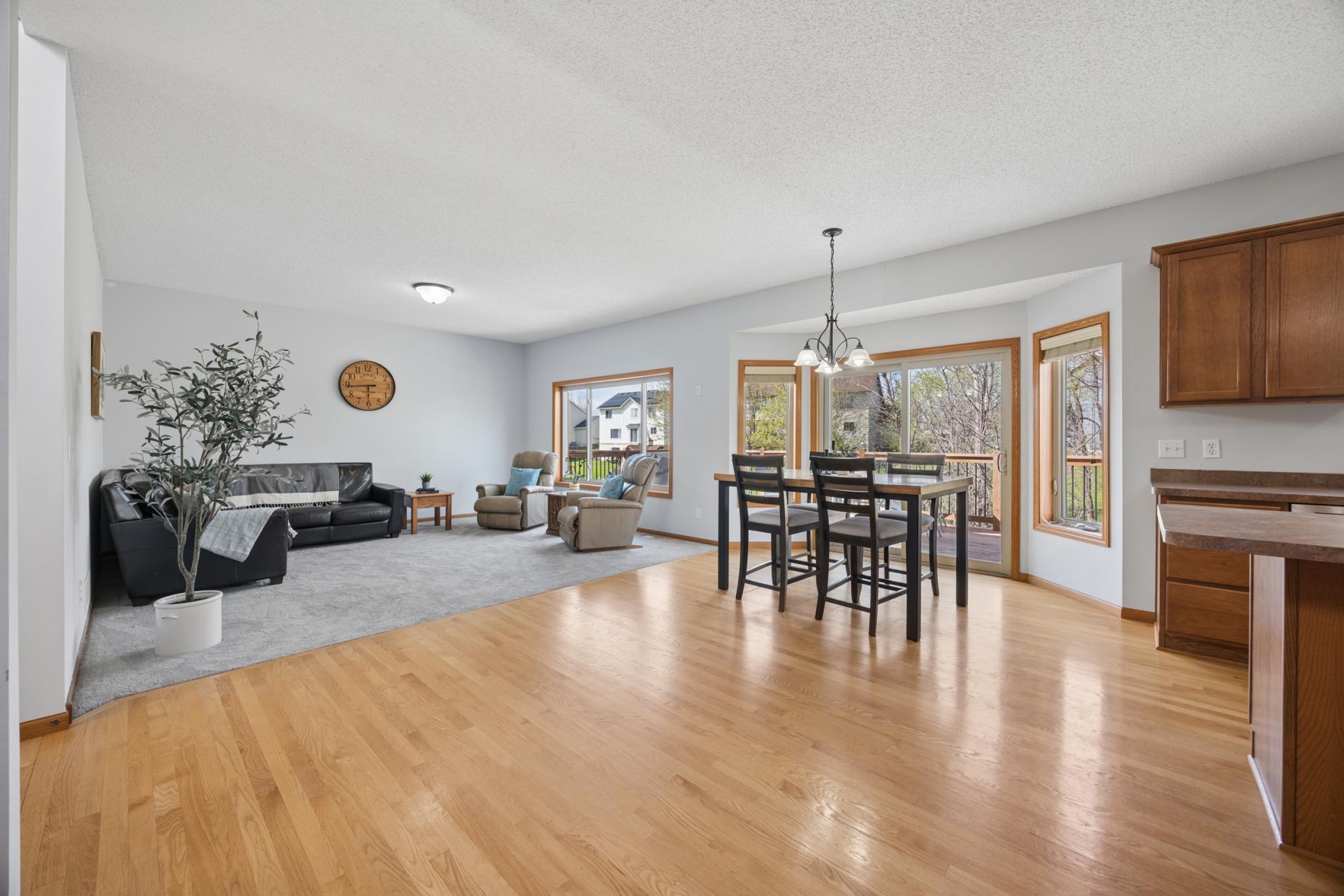 6657 E Oak Drive Property Photo 4
