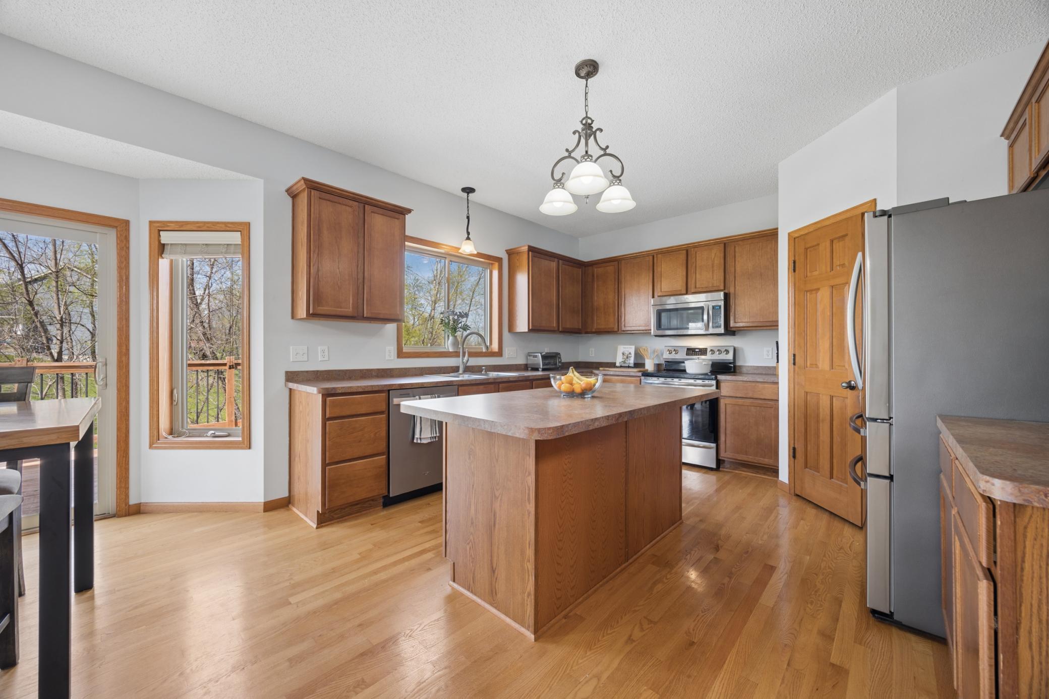 6657 E Oak Drive Property Photo 5