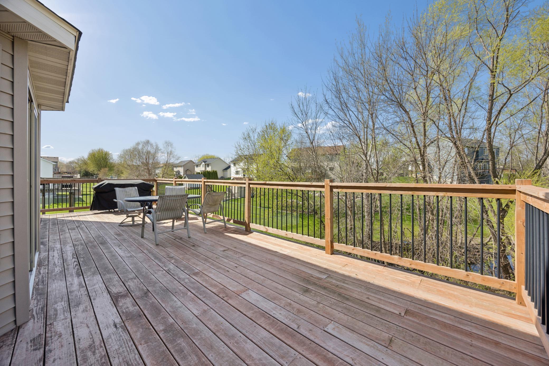 6657 E Oak Drive Property Photo 9