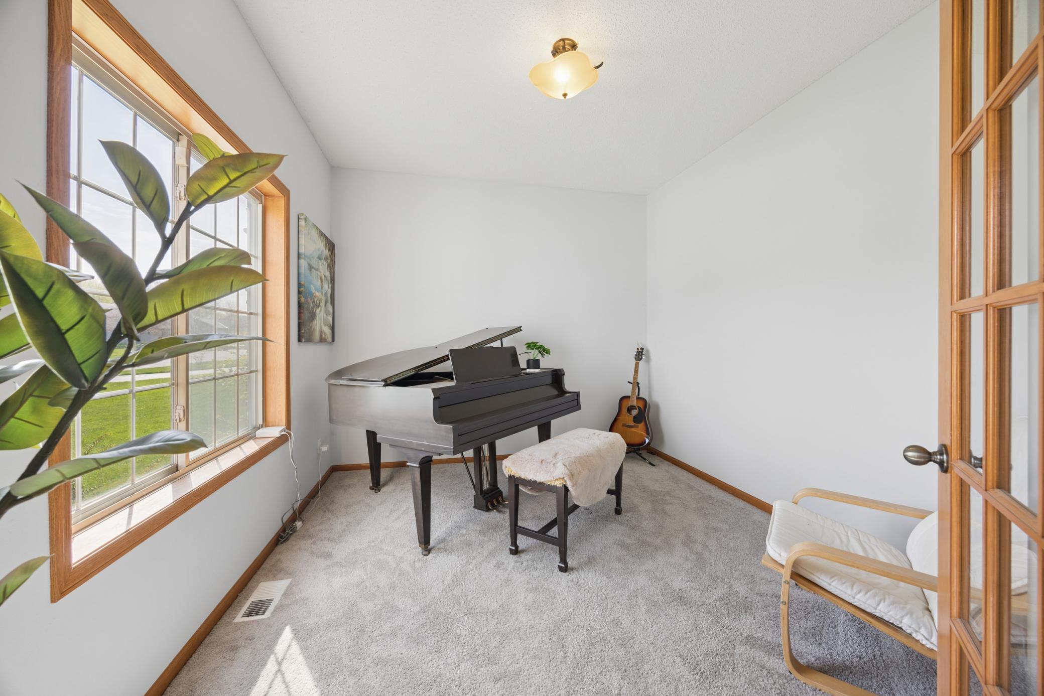 6657 E Oak Drive Property Photo 11