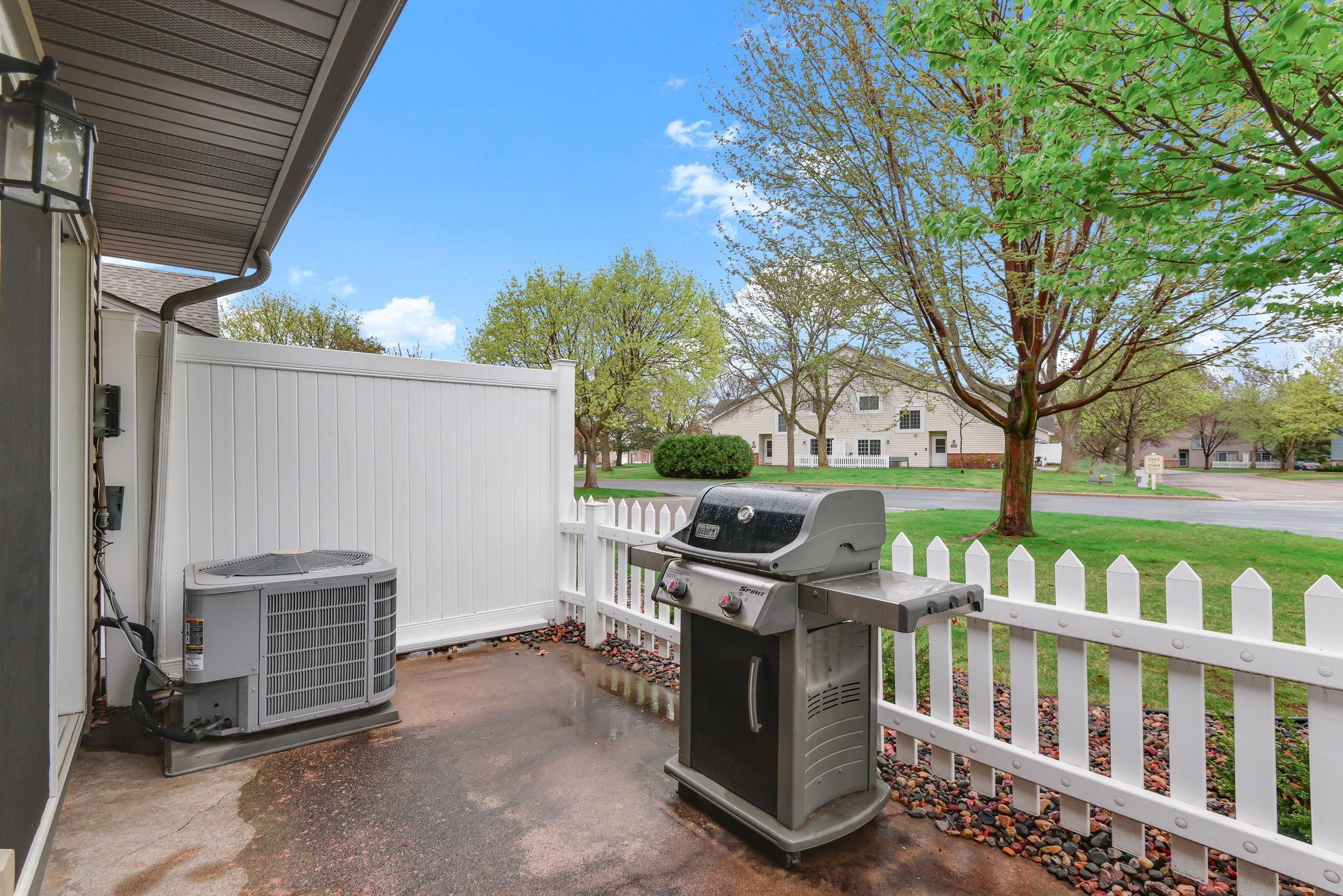 2565 Lockwood Drive 108 Property Photo 5