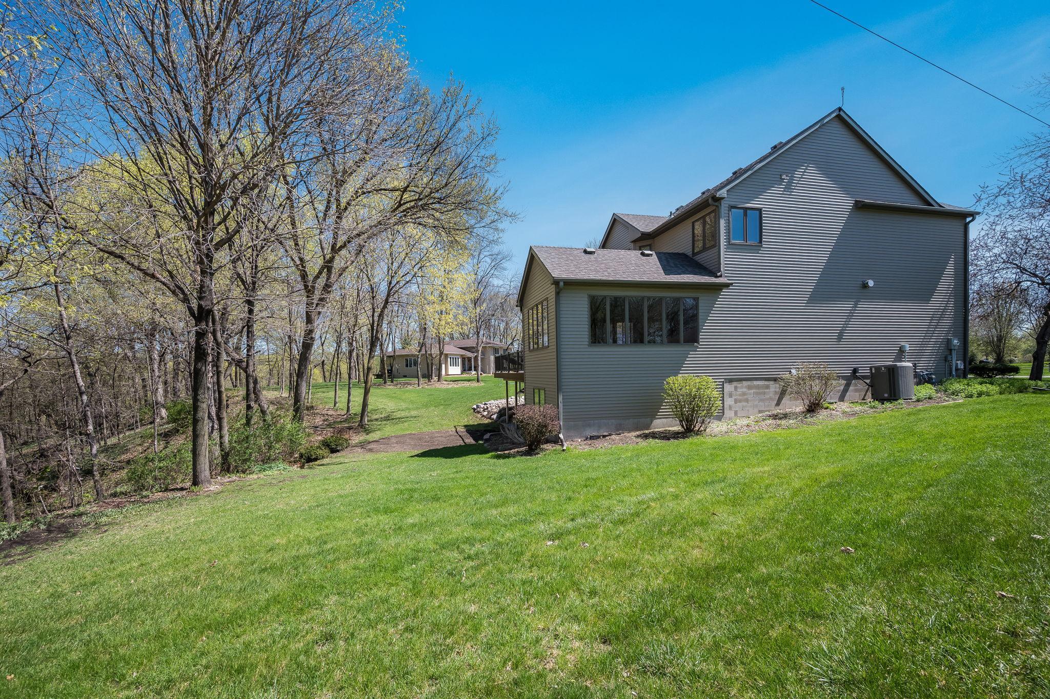 180 Joray Drive Property Photo 3