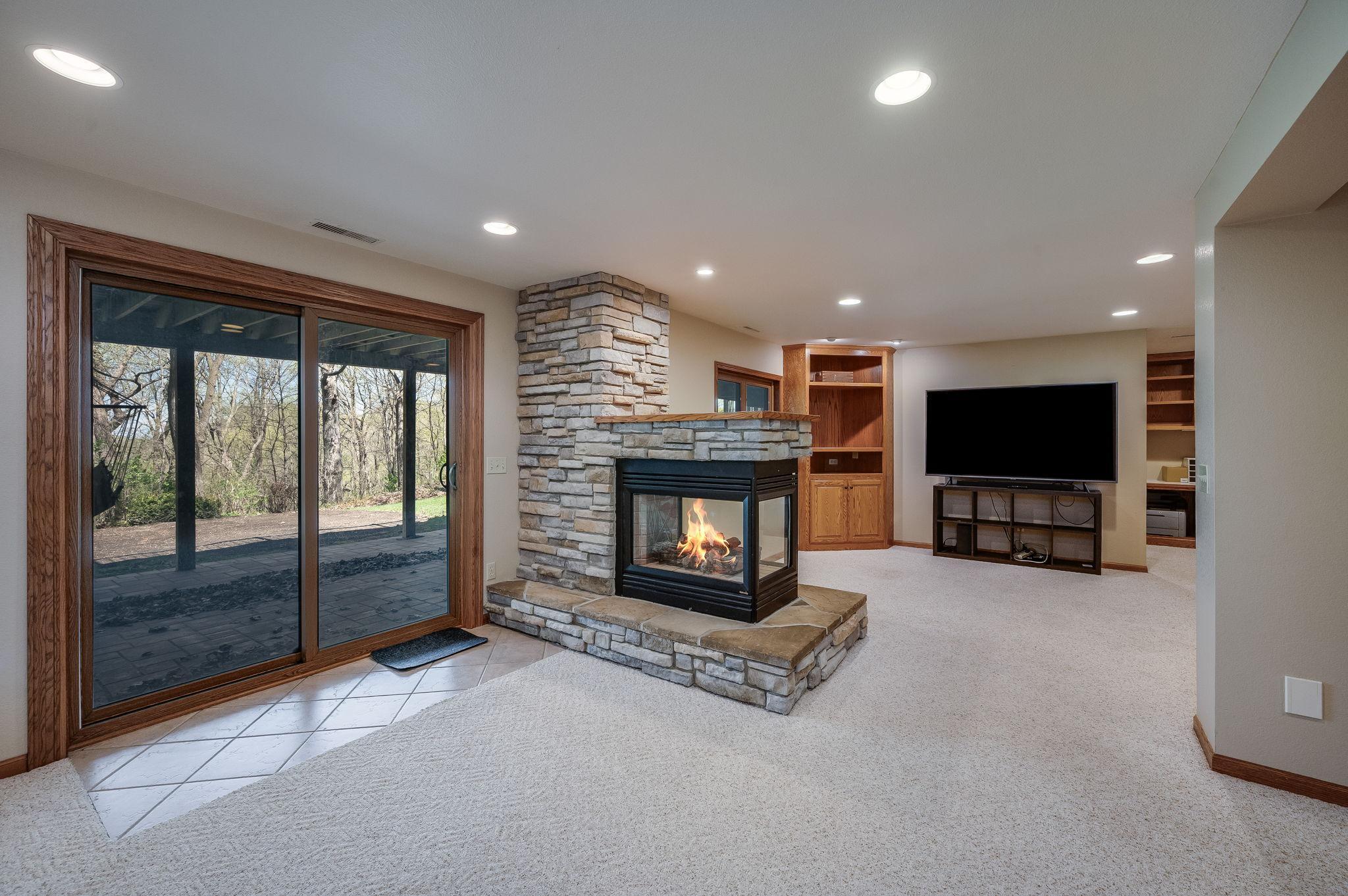 180 Joray Drive Property Photo 11