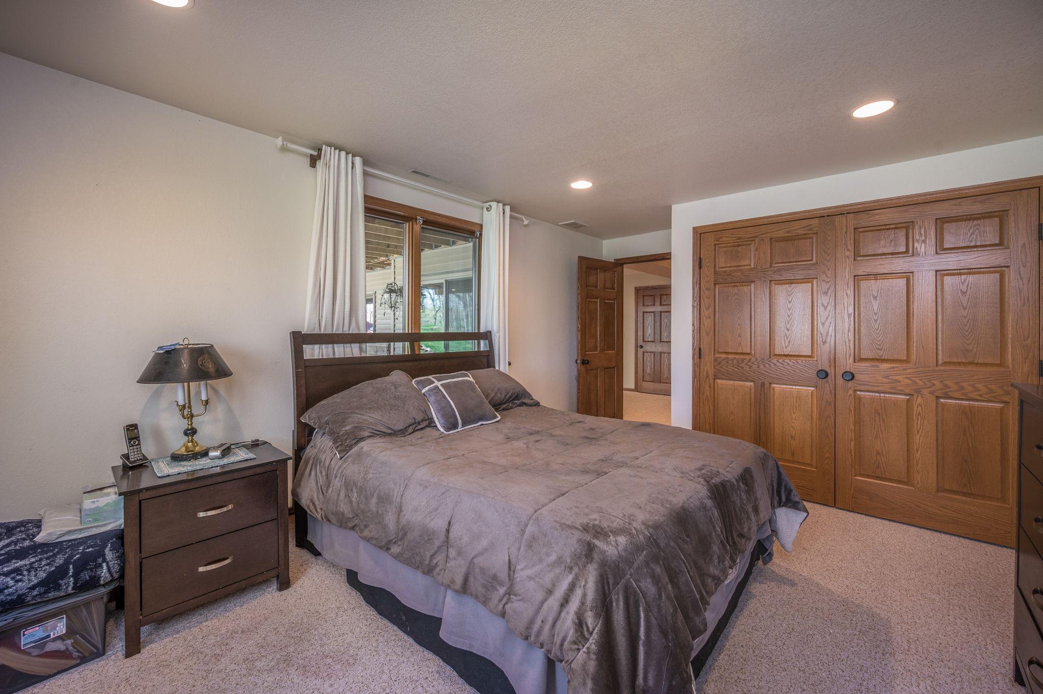 180 Joray Drive Property Photo 16