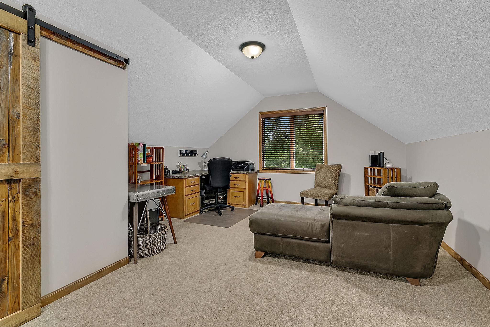 2122 37th Street S Property Photo 37