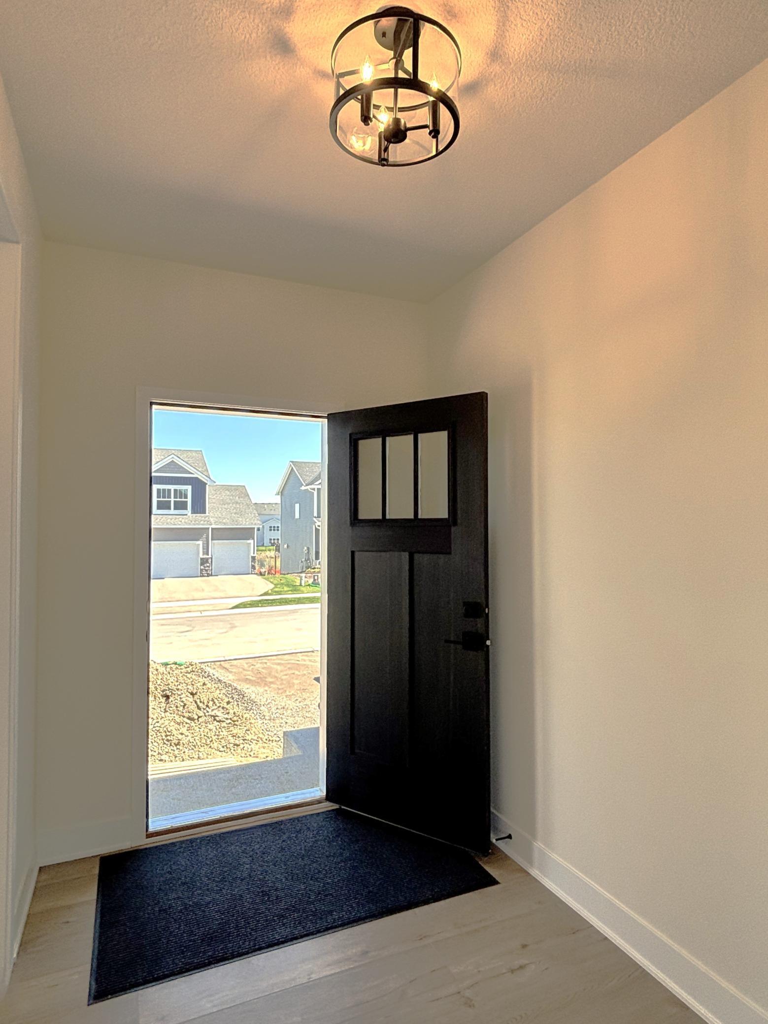 2026 Tamarack Road Property Photo 9