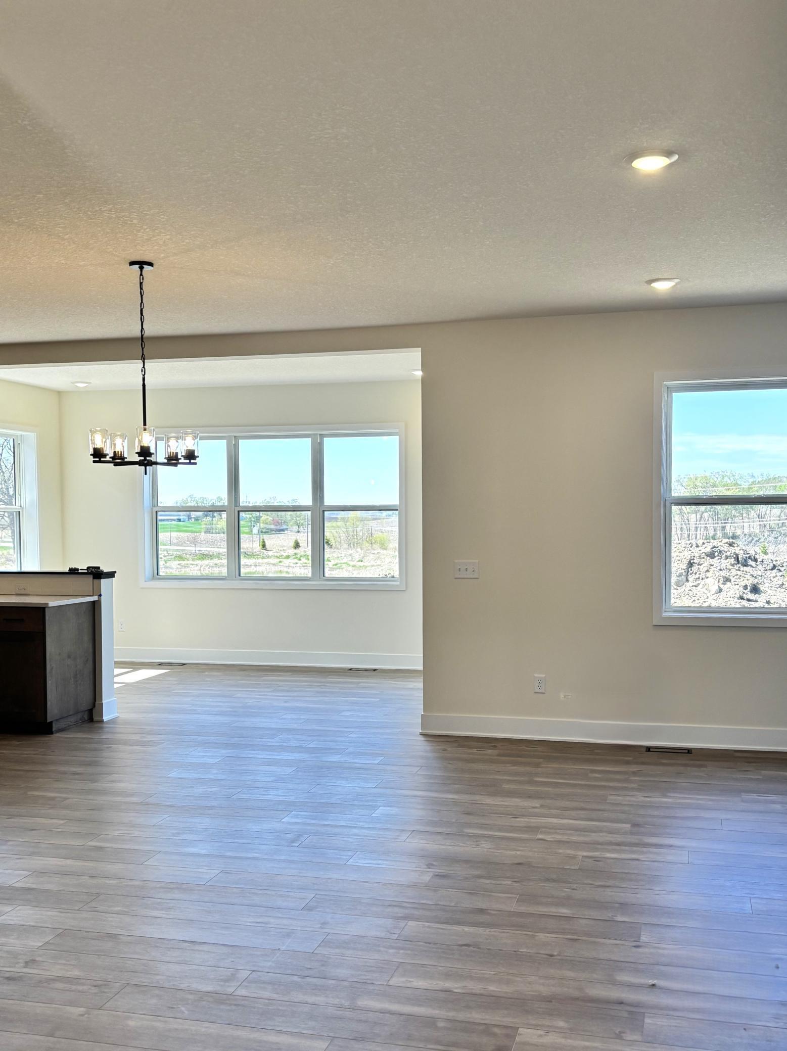 2026 Tamarack Road Property Photo 14