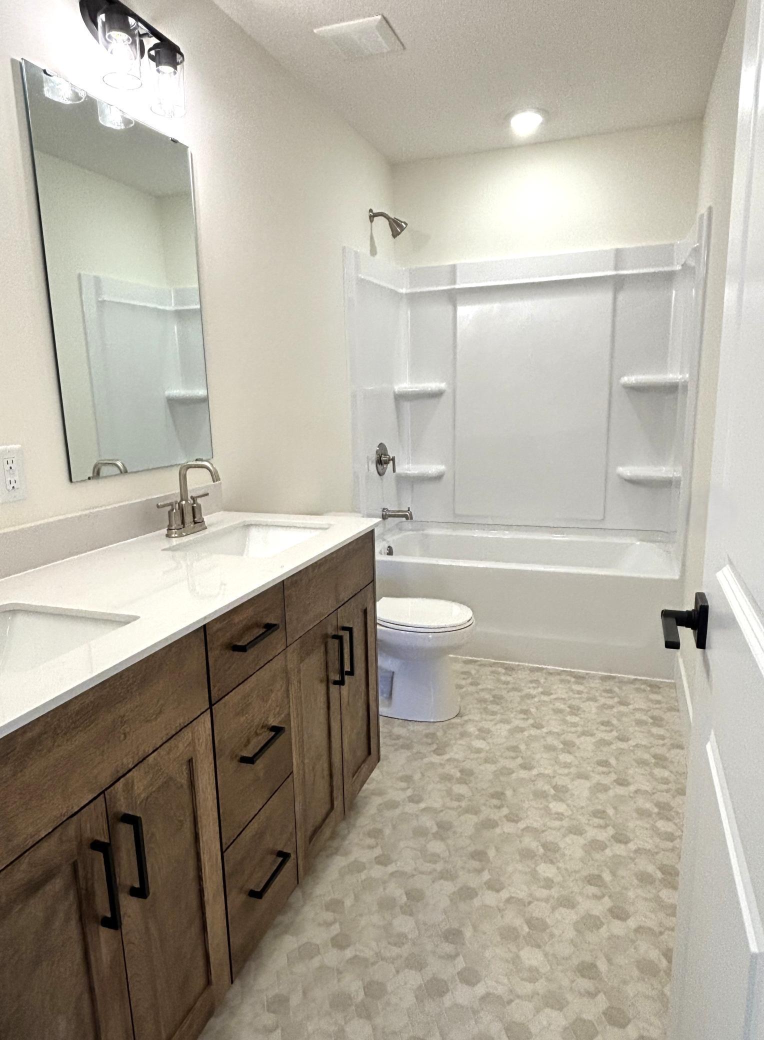 2026 Tamarack Road Property Photo 40