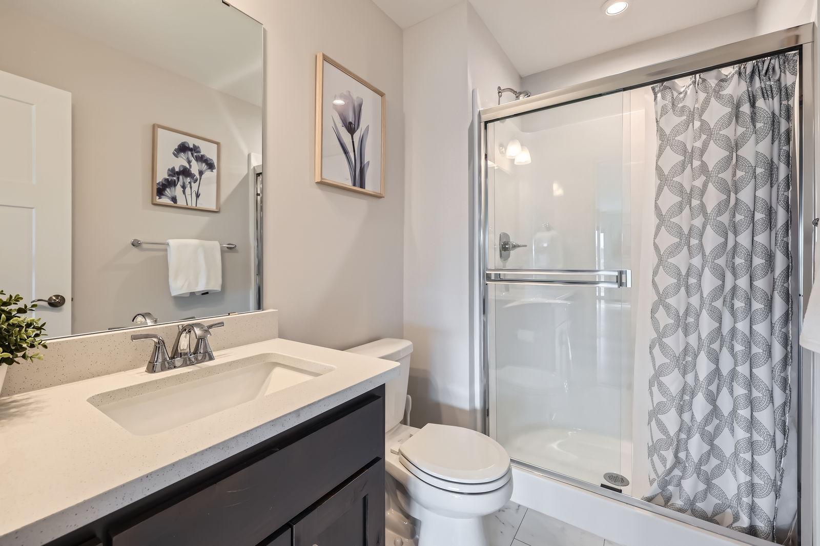 12985 Bauer Drive N Property Photo 32