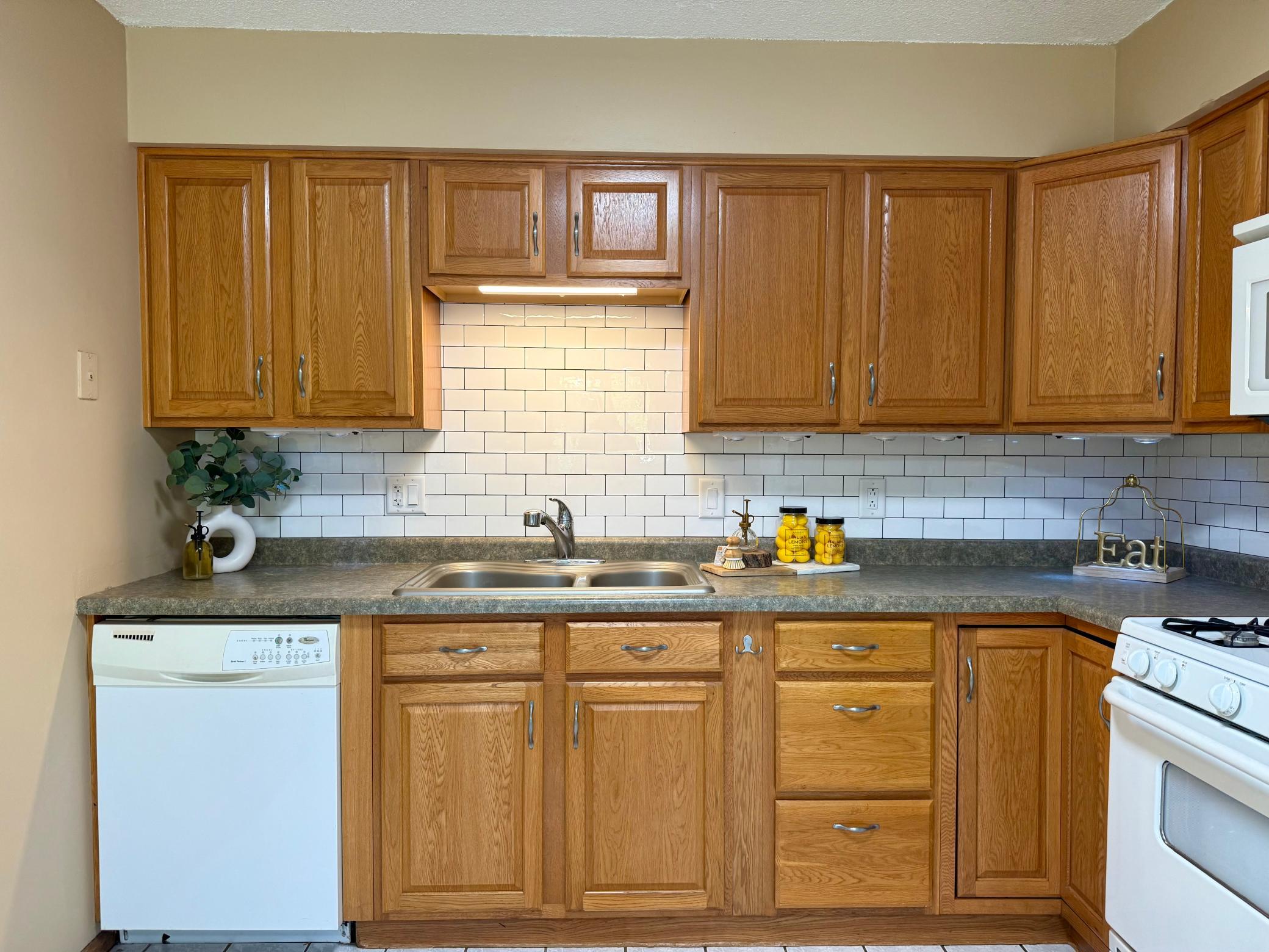 1621 40th Street Nw Property Photo 10