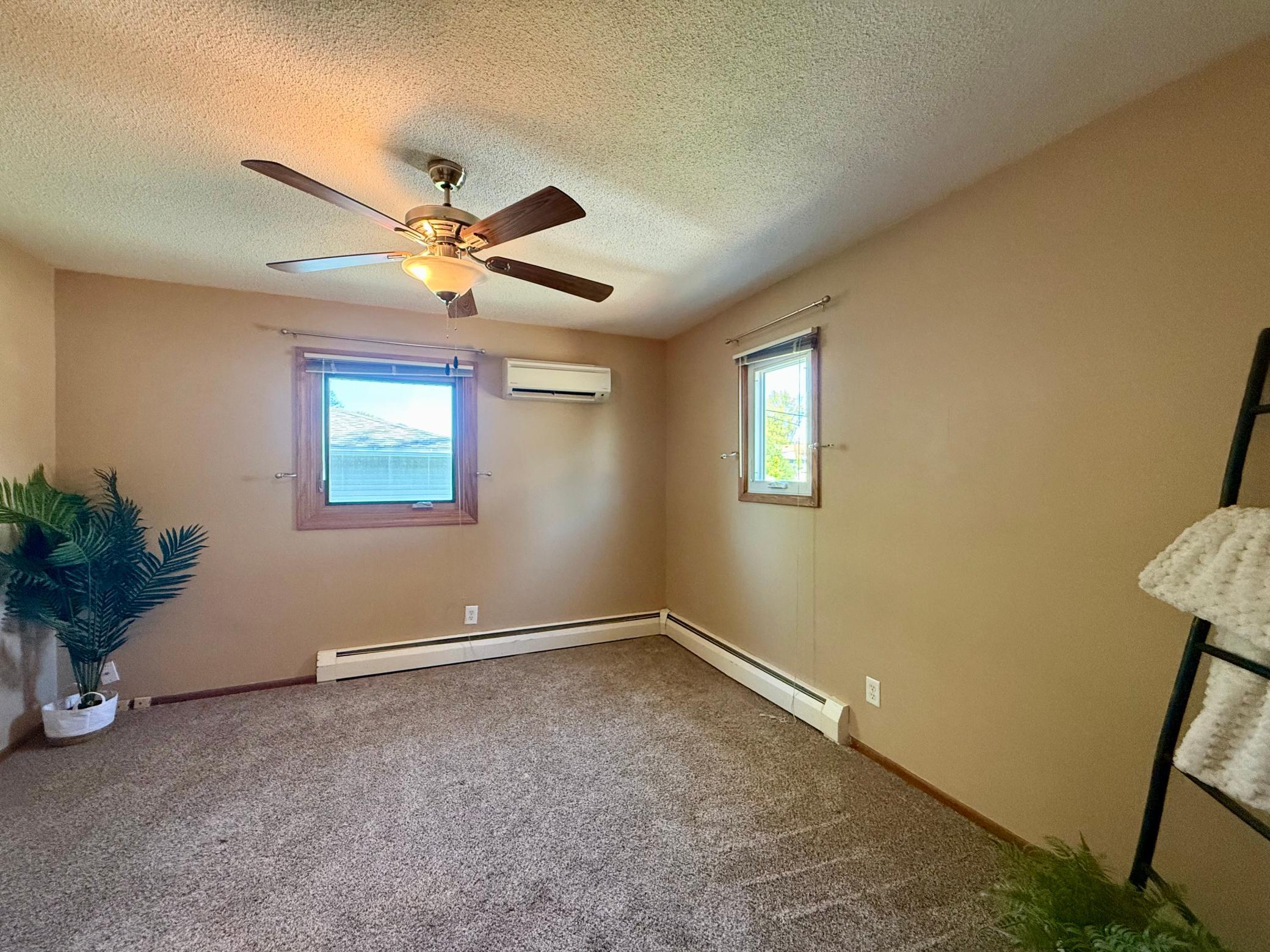 1621 40th Street Nw Property Photo 16