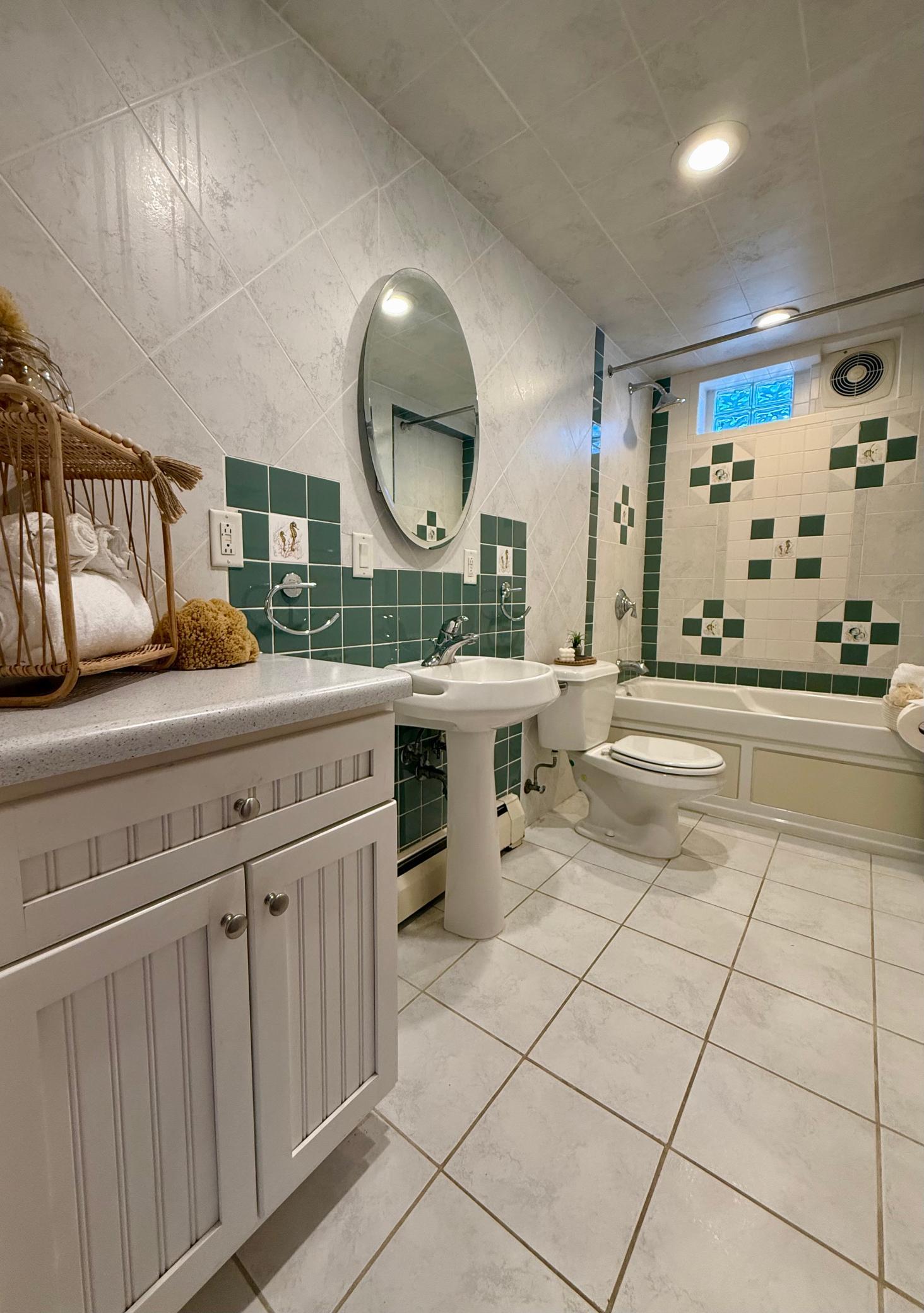 1621 40th Street Nw Property Photo 27