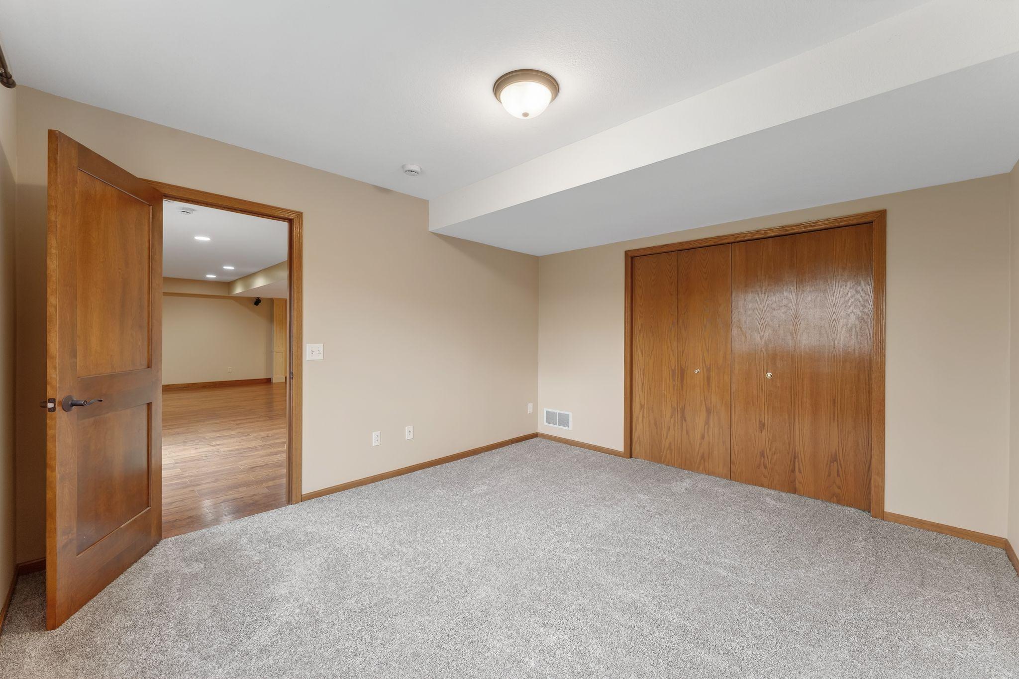 343 Foster Avenue Property Photo 45