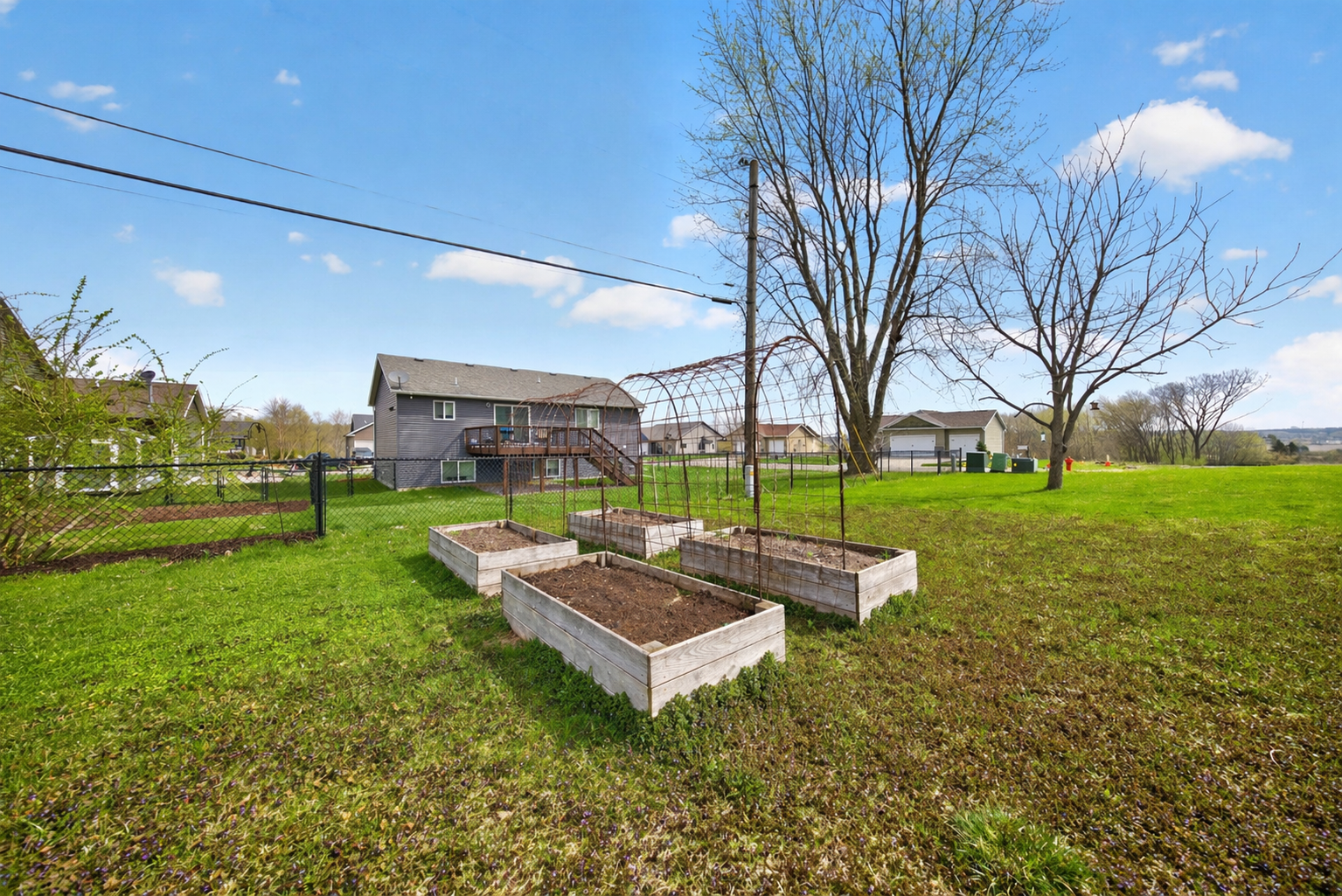3913 Sunnydale Lane Se Property Photo 44