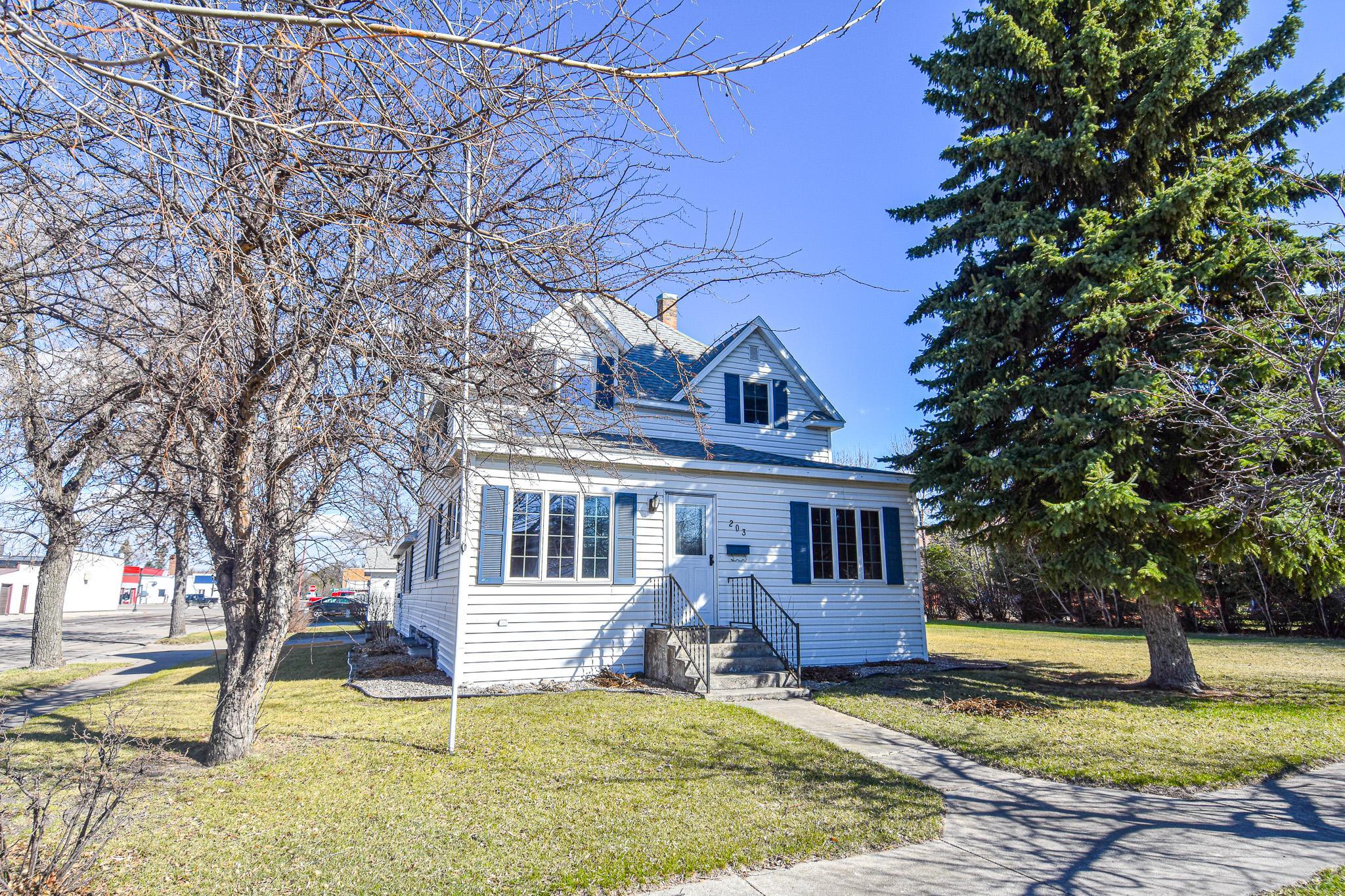 203 E Fletcher Avenue Property Photo 2