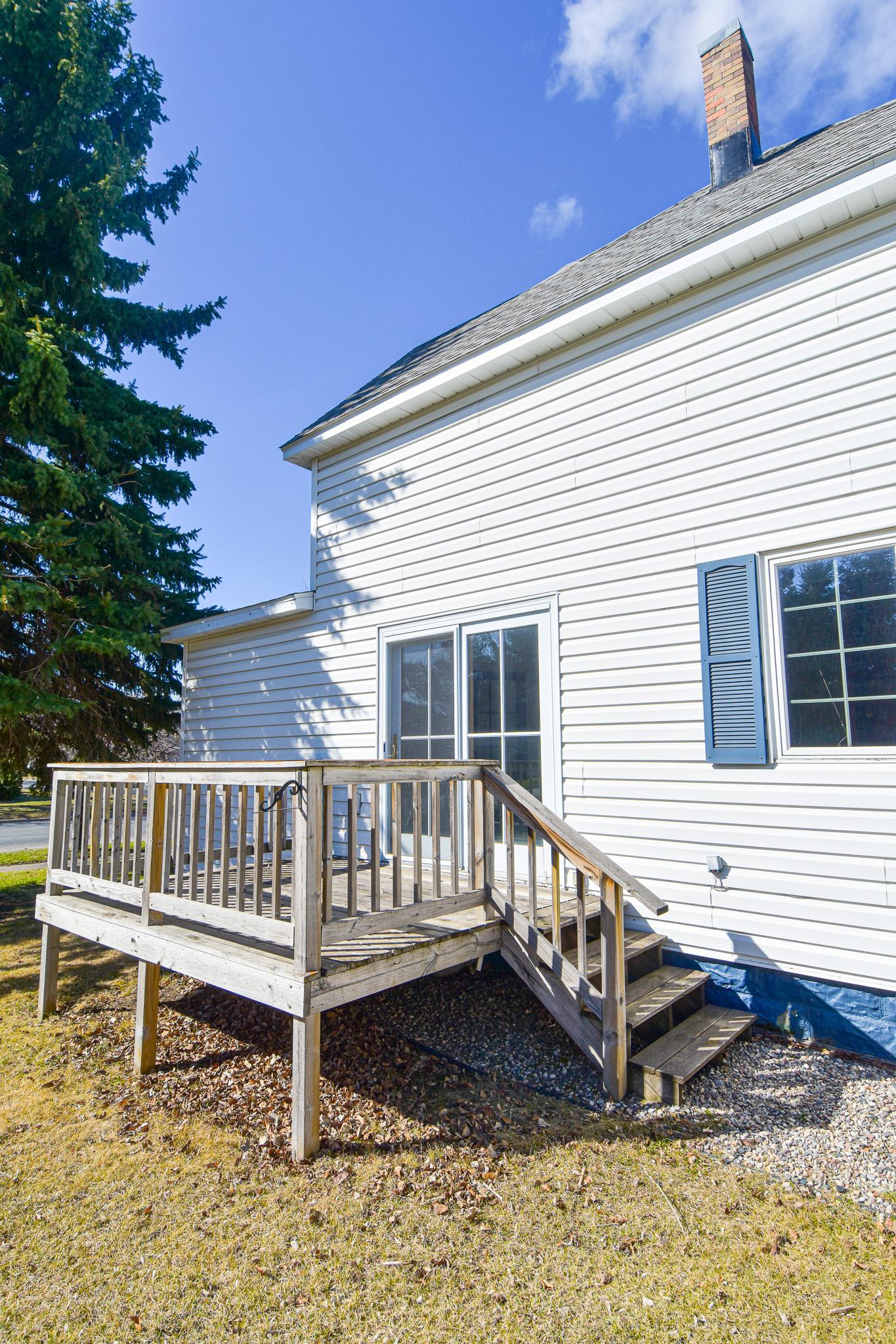 203 E Fletcher Avenue Property Photo 6