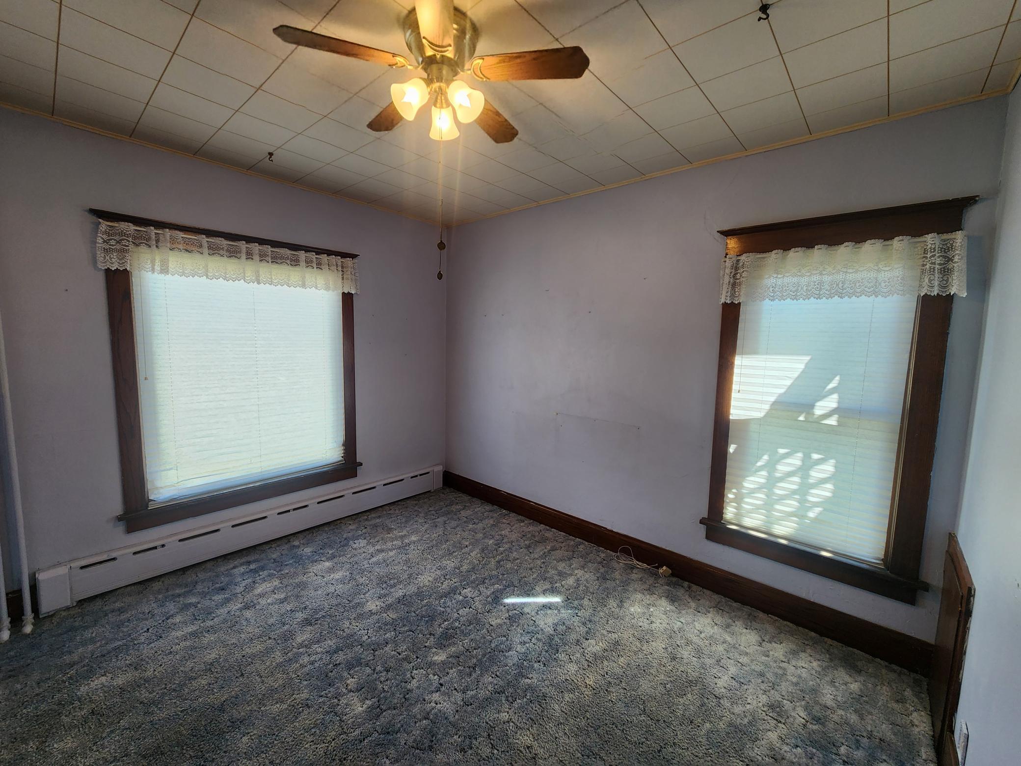 304 2nd Avenue Se Property Photo 14