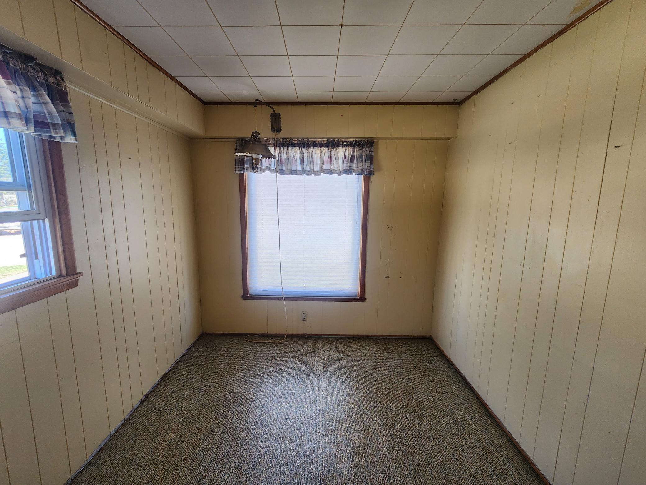 304 2nd Avenue Se Property Photo 16