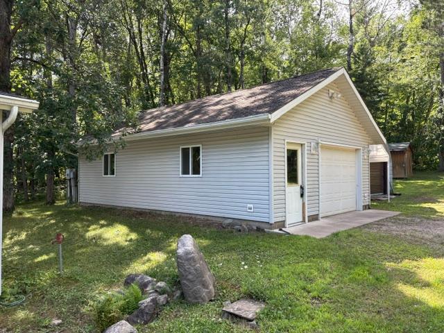 7869 Lunar Lane Property Photo 3