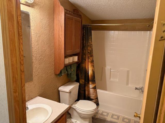 7869 Lunar Lane Property Photo 13