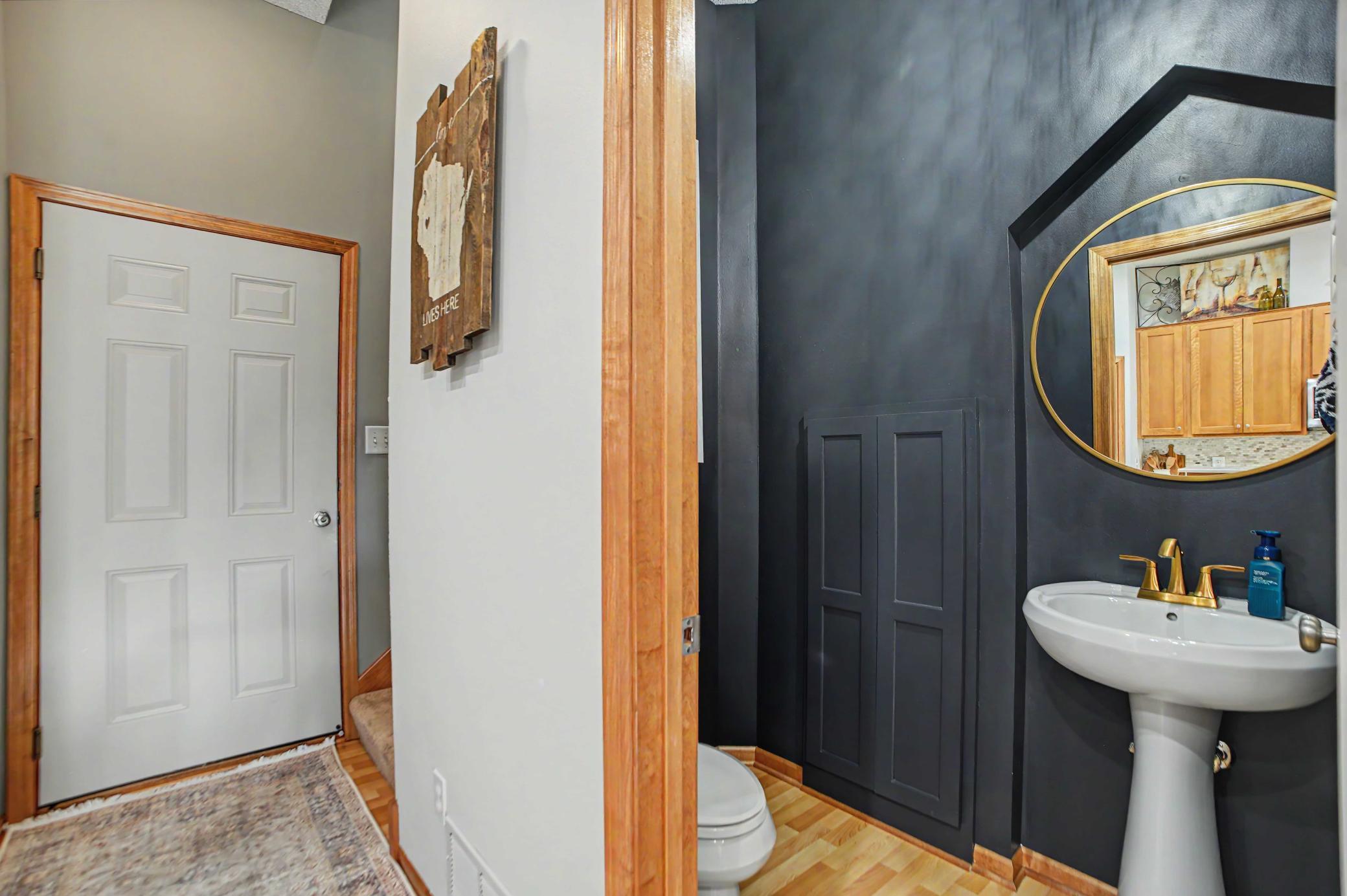 364 Valley Commons Property Photo 11