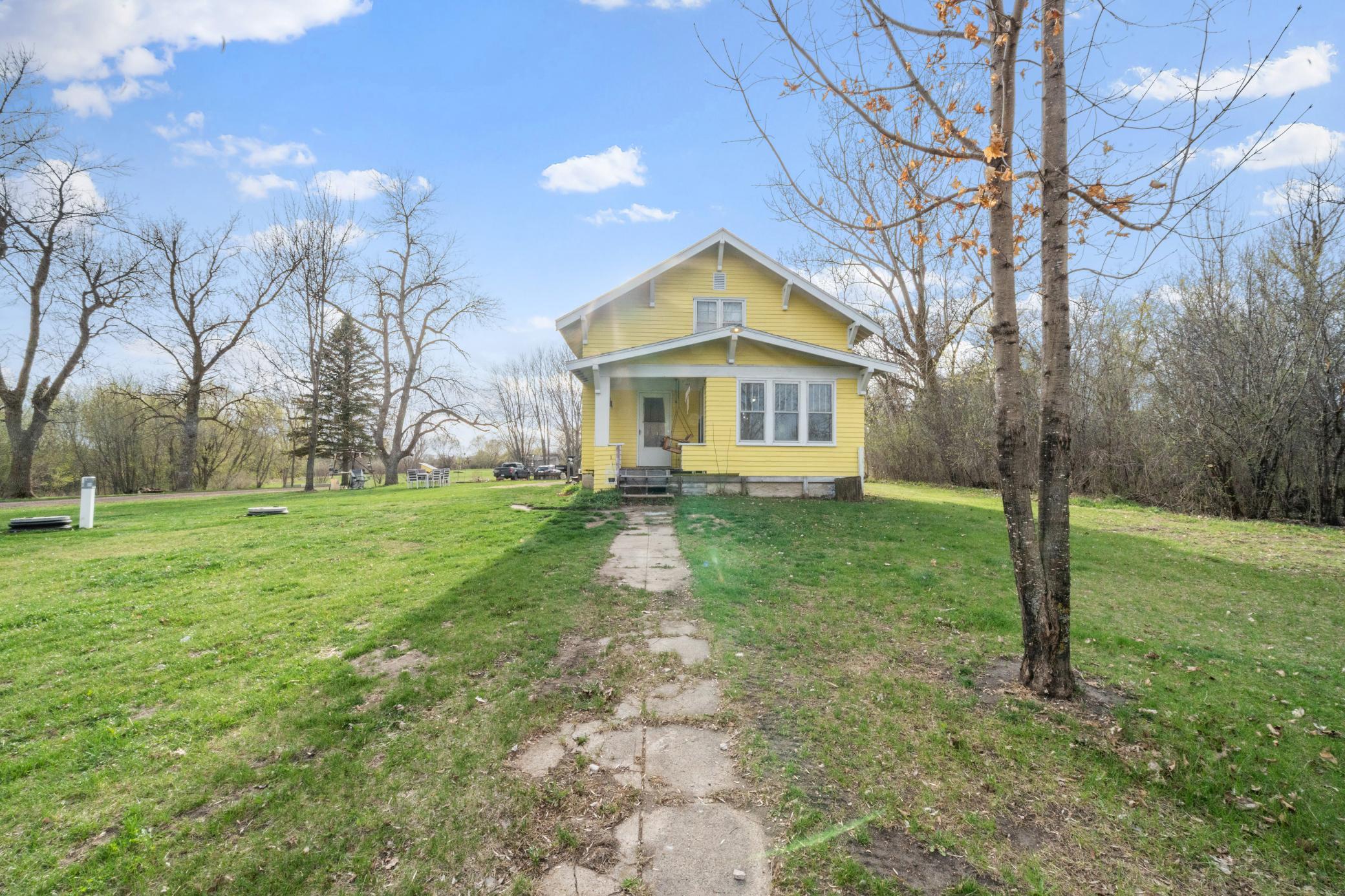 33527 State Highway 55 Property Photo 4