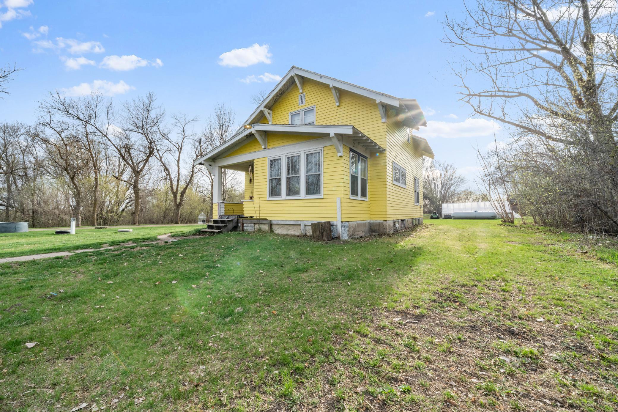33527 State Highway 55 Property Photo 8