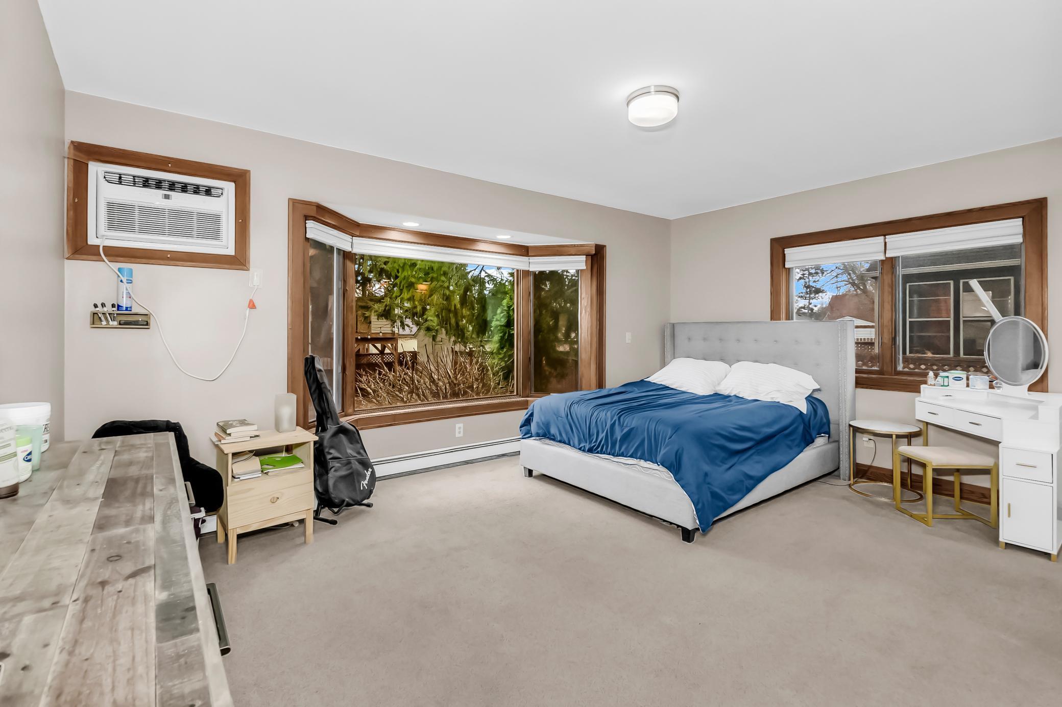 4354 Upton Avenue N Property Photo 19