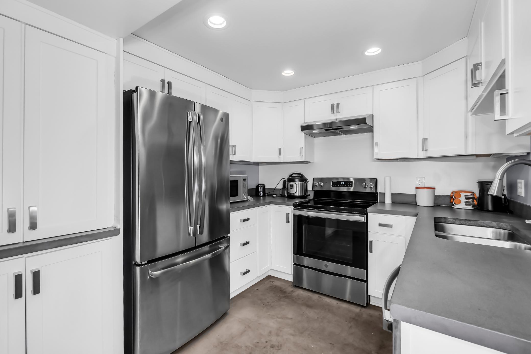 4354 Upton Avenue N Property Photo 22