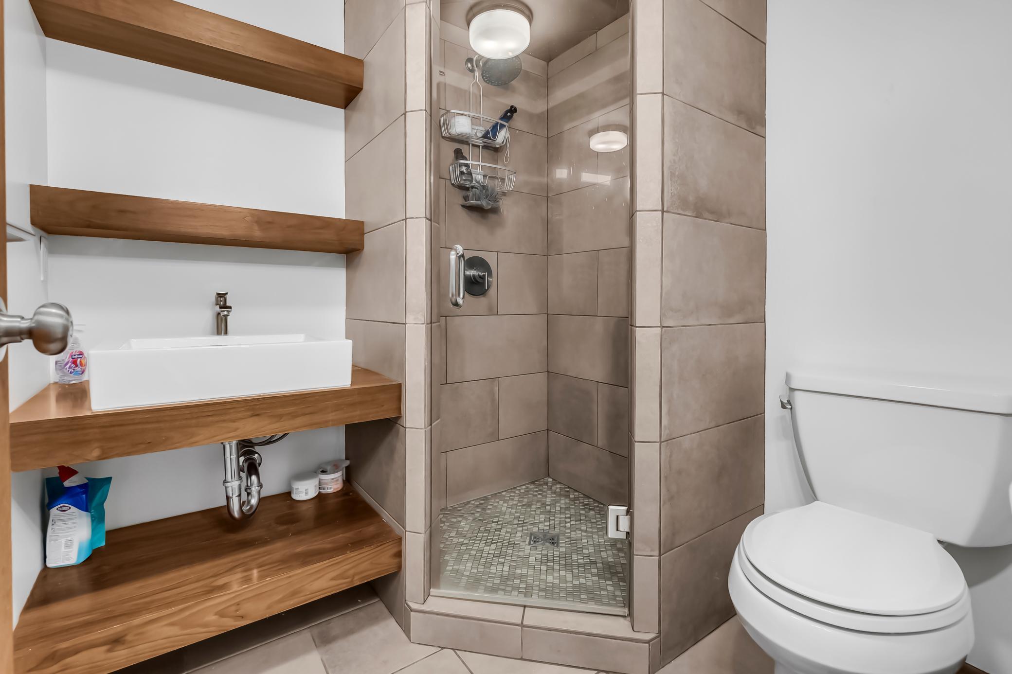 4354 Upton Avenue N Property Photo 28