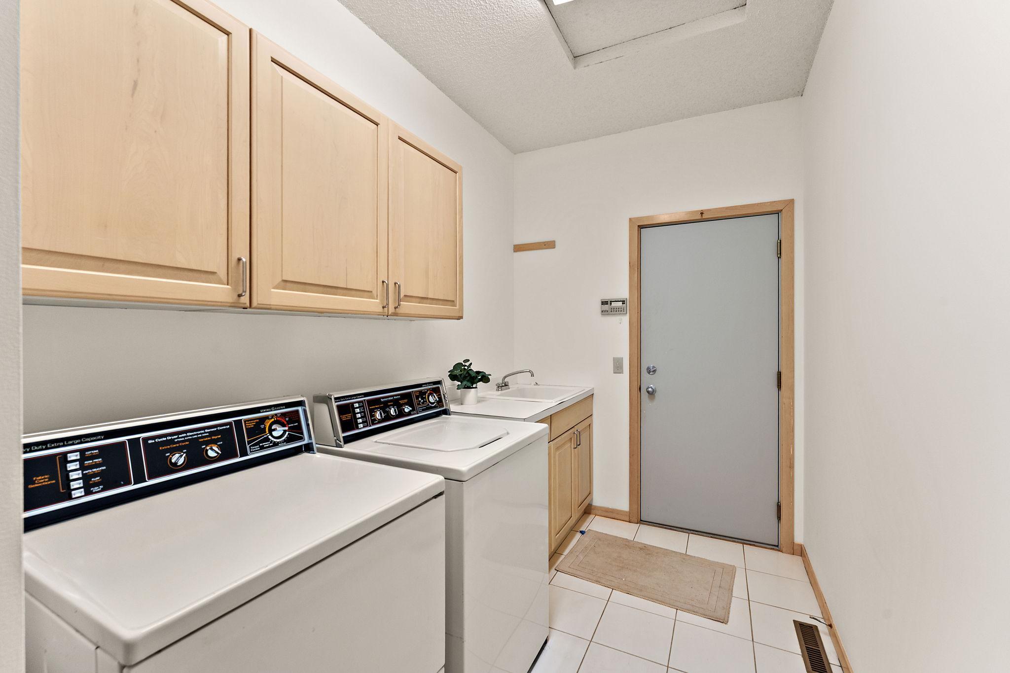 8914 Hilloway Road Property Photo 30