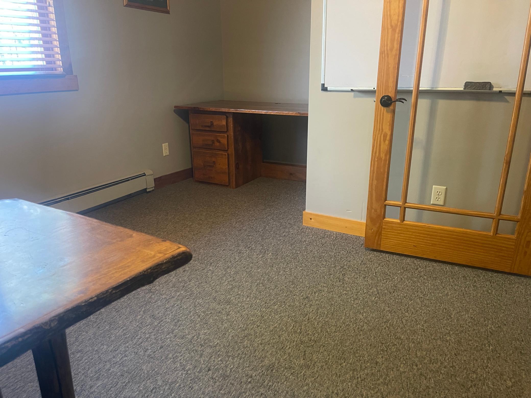 7072 Fairview Road Property Photo 14
