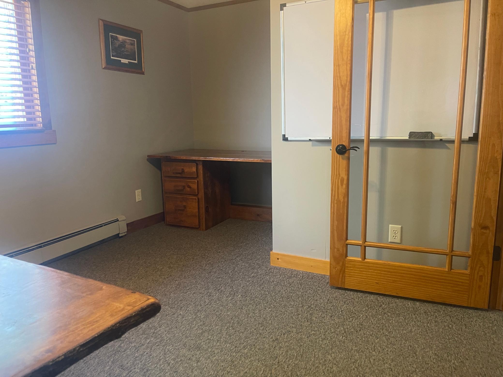 7072 Fairview Road Property Photo 15