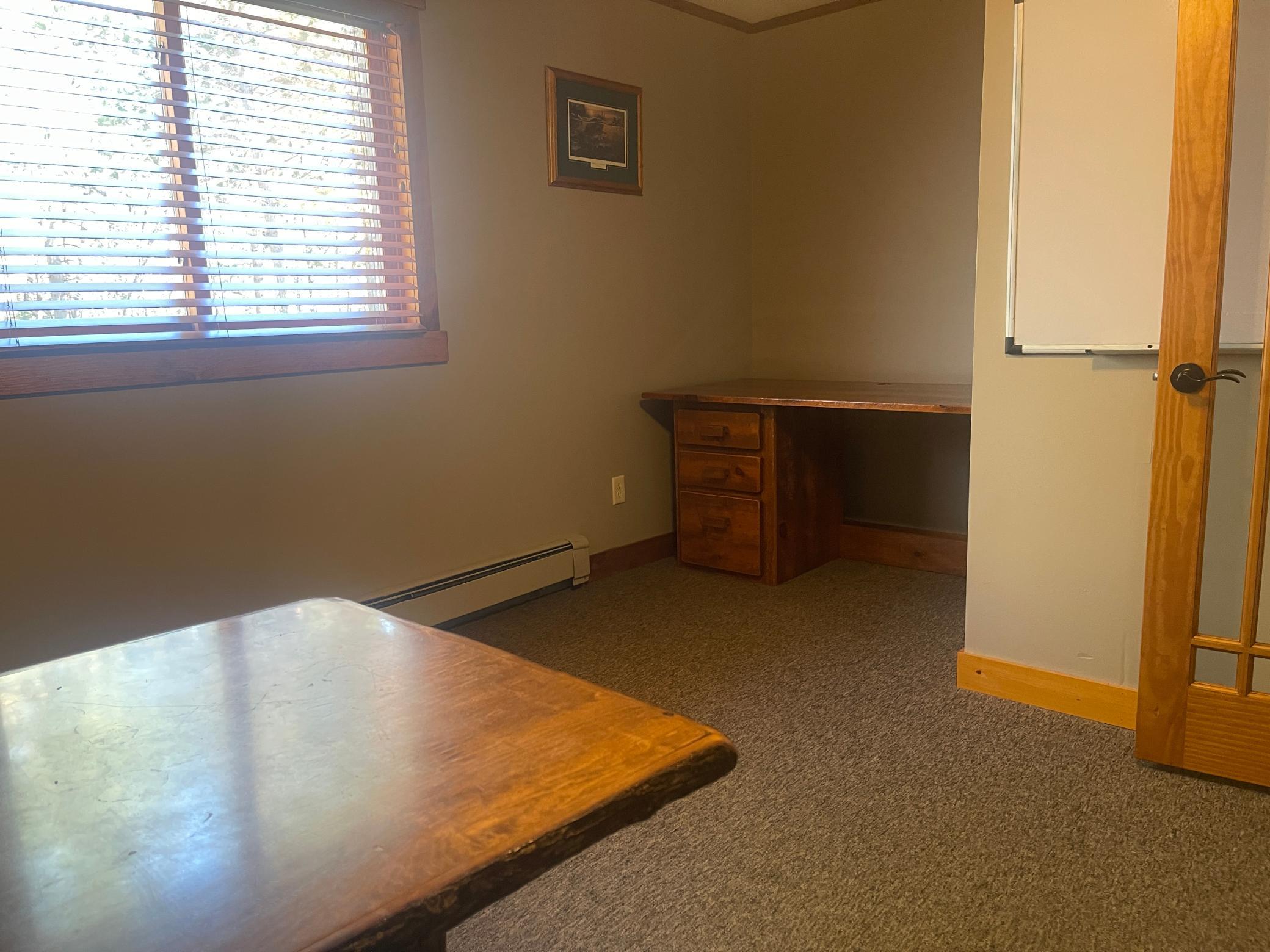 7072 Fairview Road Property Photo 17