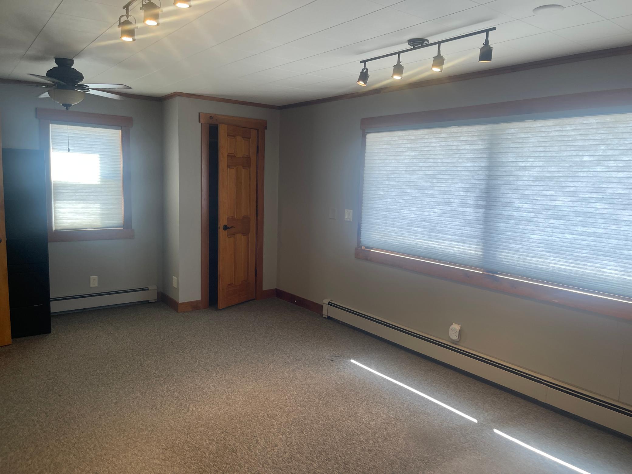 7072 Fairview Road Property Photo 19