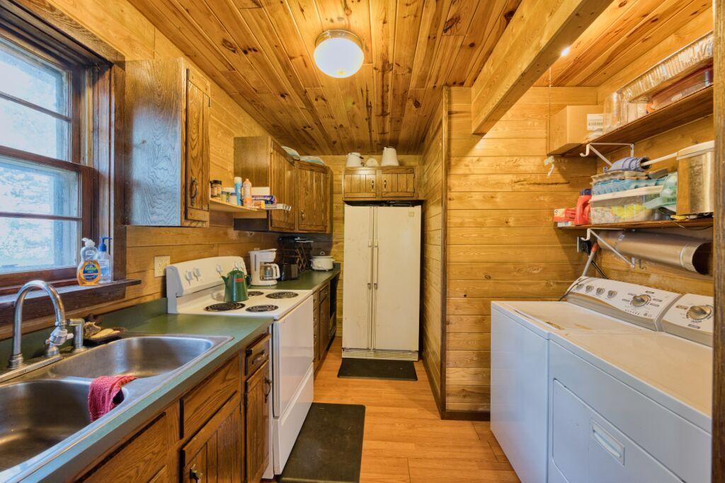 30901 Sunny Beach Road Property Photo 18